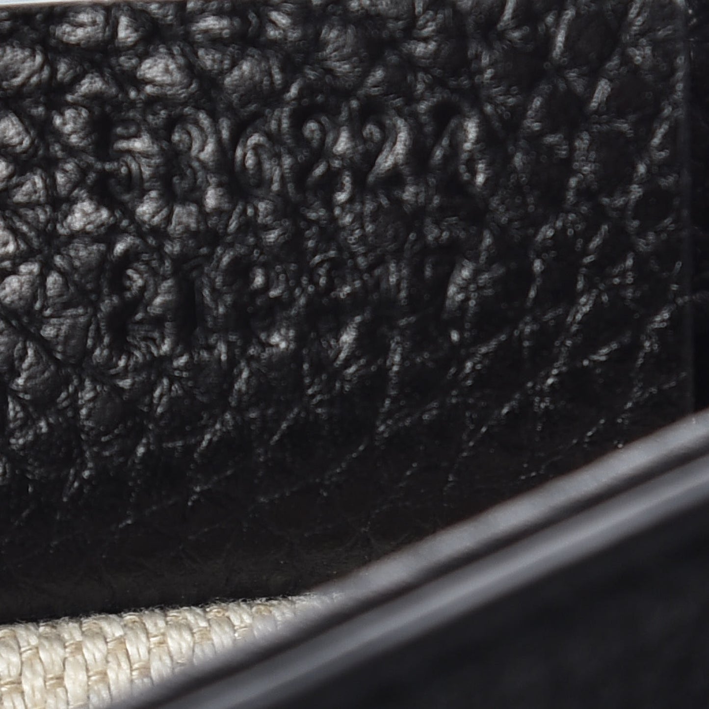 Pebbled Calfskin Medium Soho Flap Crossbody Black