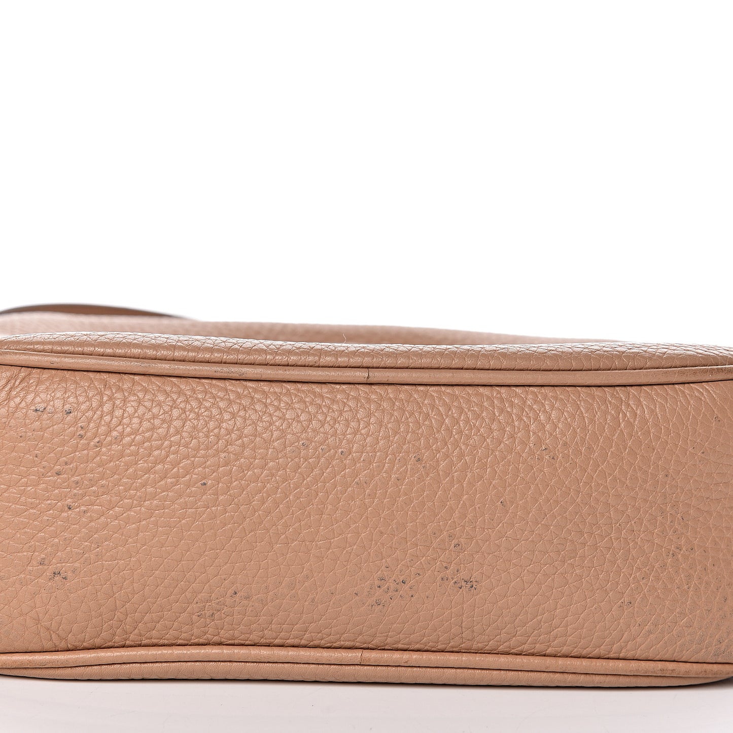 Pebbled Calfskin Small Soho Disco Bag Camelia