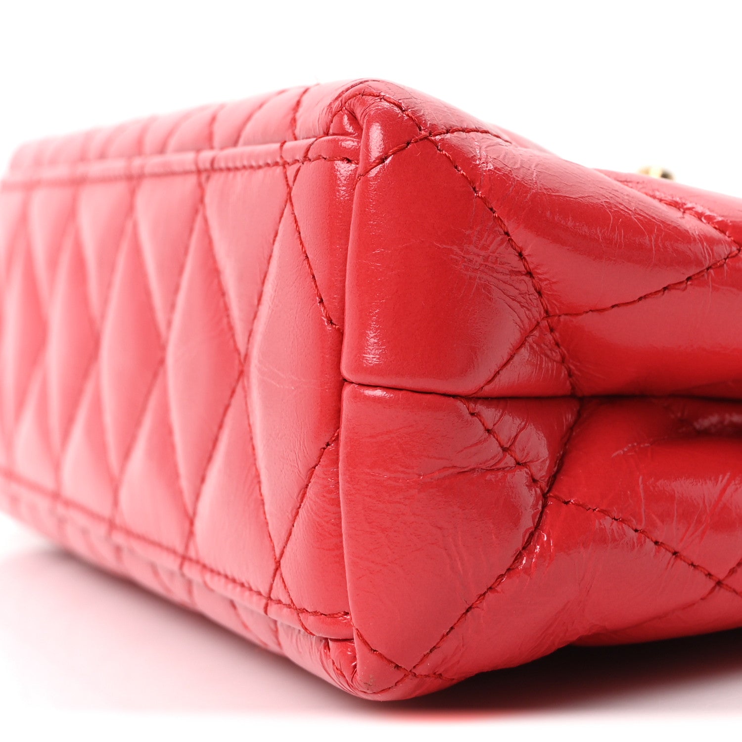 CHANELれい Chanel Shiny Aged Calfskin Quilted Nano Kelly Shopper Red 1838656
