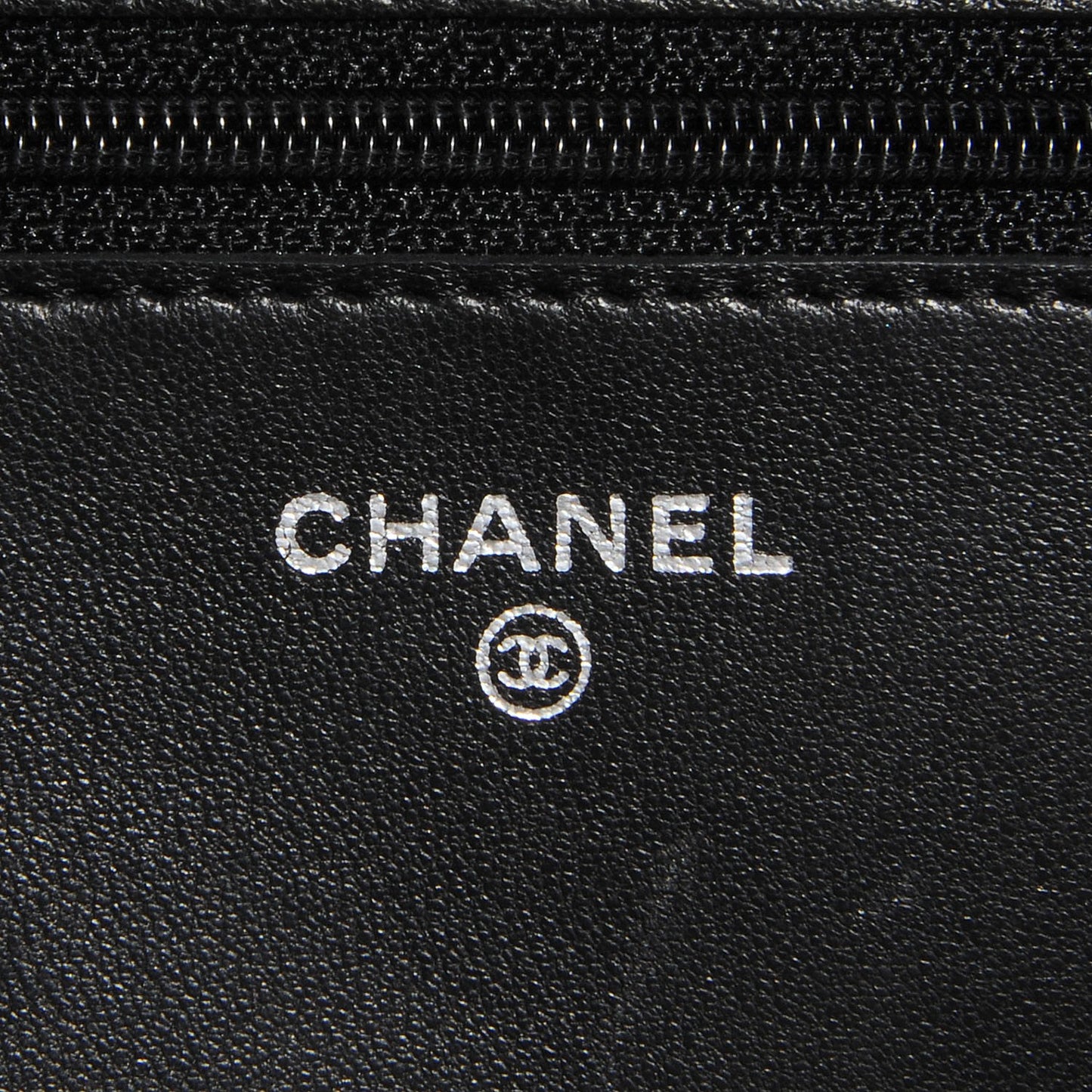 Lambskin Quilted Wallet On Chain WOC Black