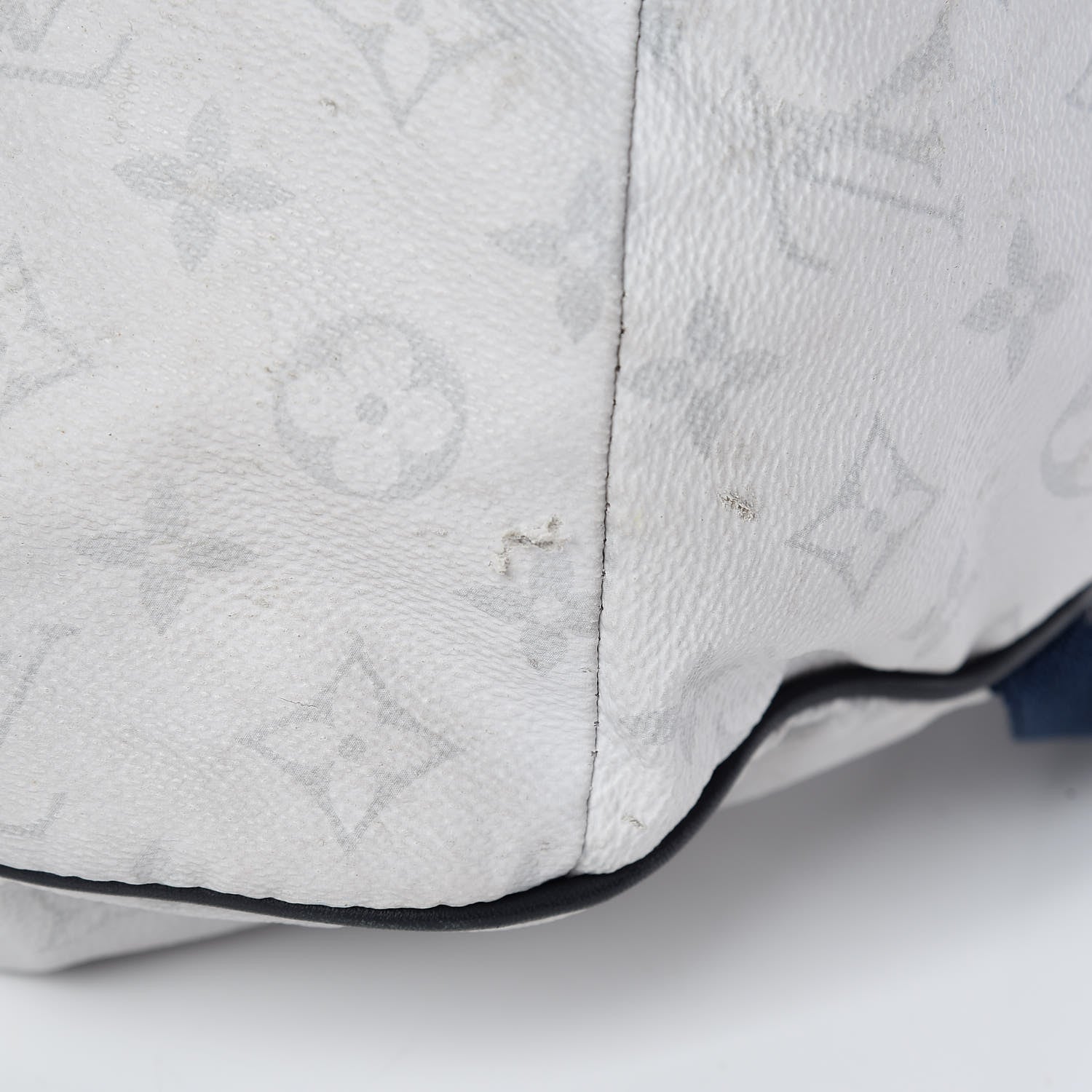 Louis Vuitton Monogram Ultralight Backpack White 9 of 11