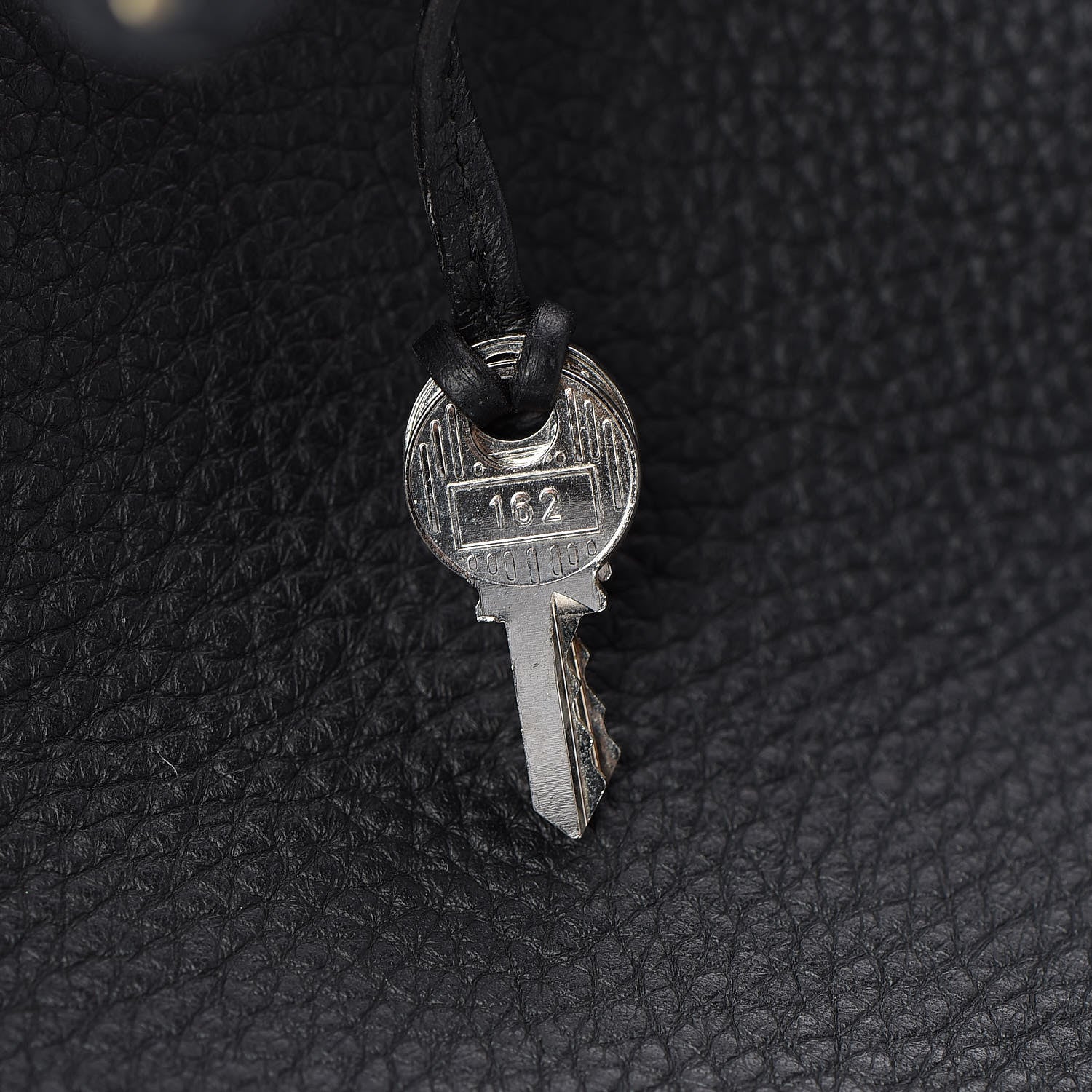 Hermes Taurillon Clemence Birkin 35 Black 29 of 37