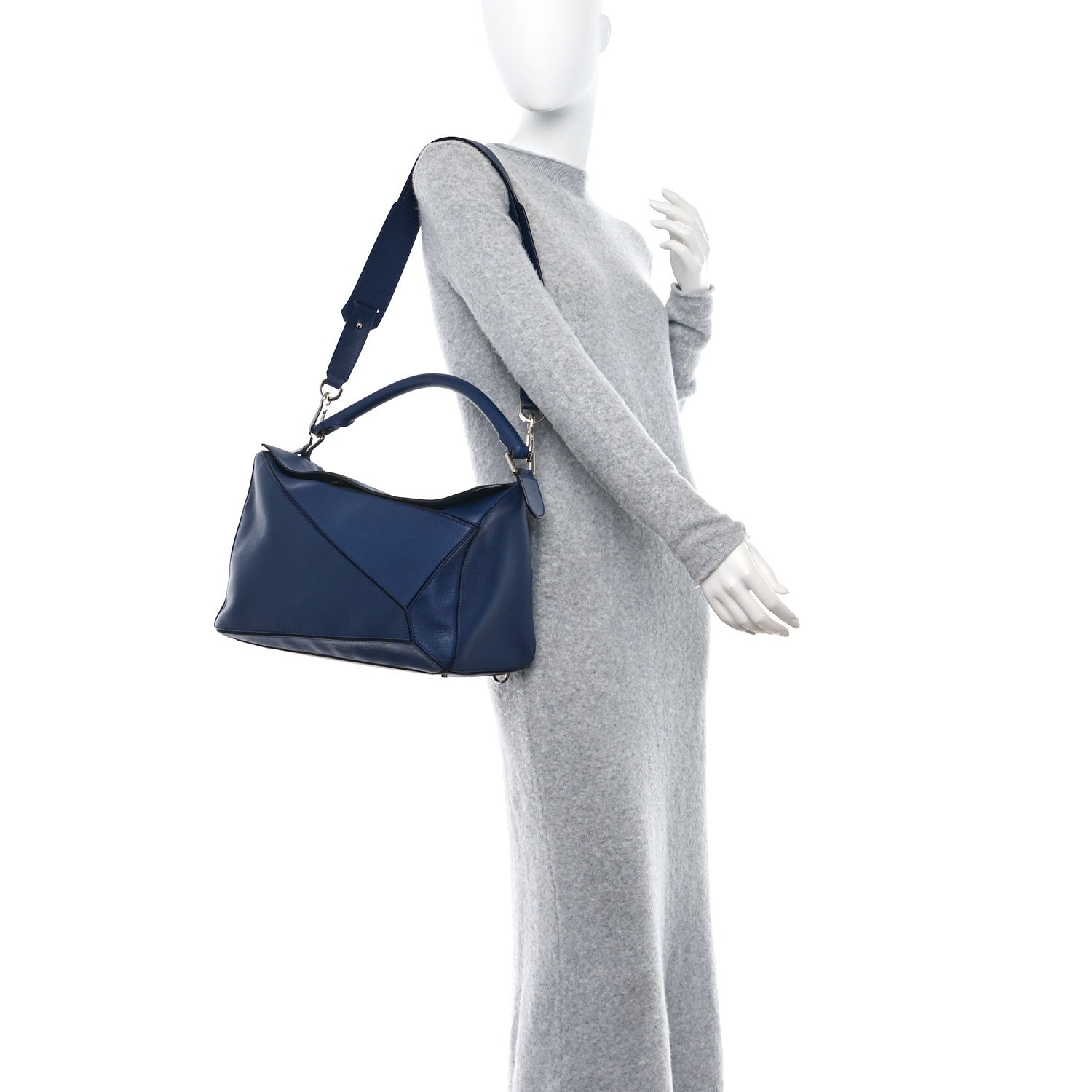 Loewe Calfskin Large Puzzle Bag Marine 2 of 18