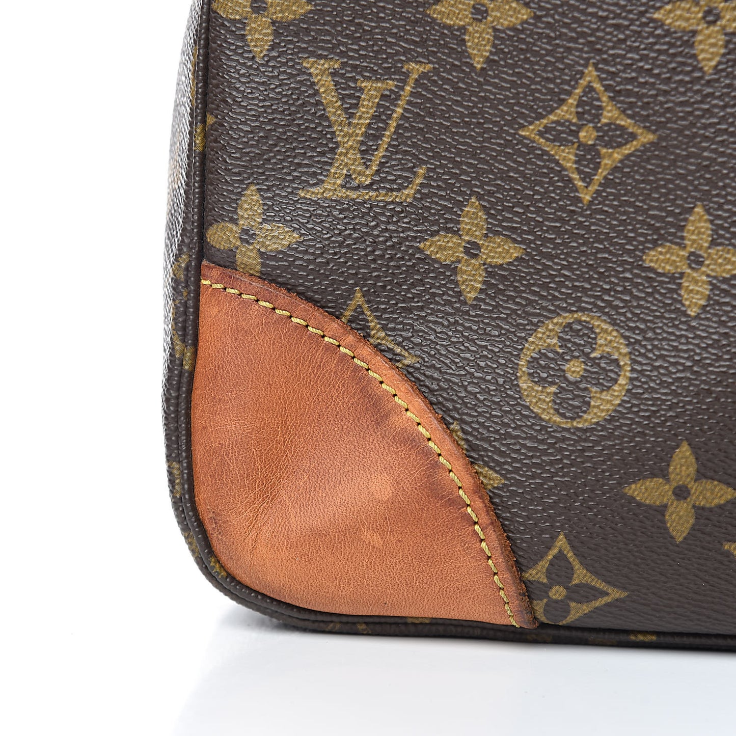 Monogram Boulogne 30
