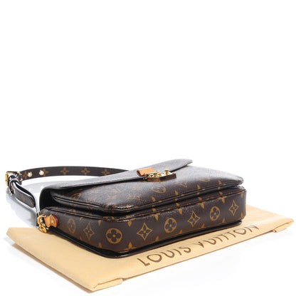 Louis Vuitton Monogram Pochette Metis 8 of 32