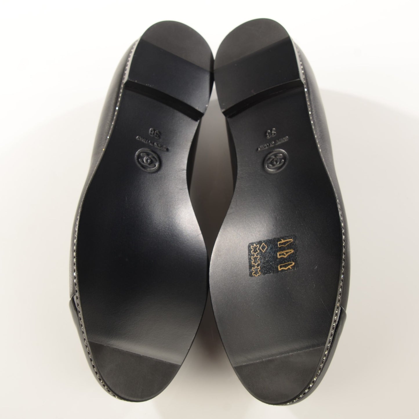Patent Lambskin Crystal CC Cap Toe Ballerina Flats 38 Black