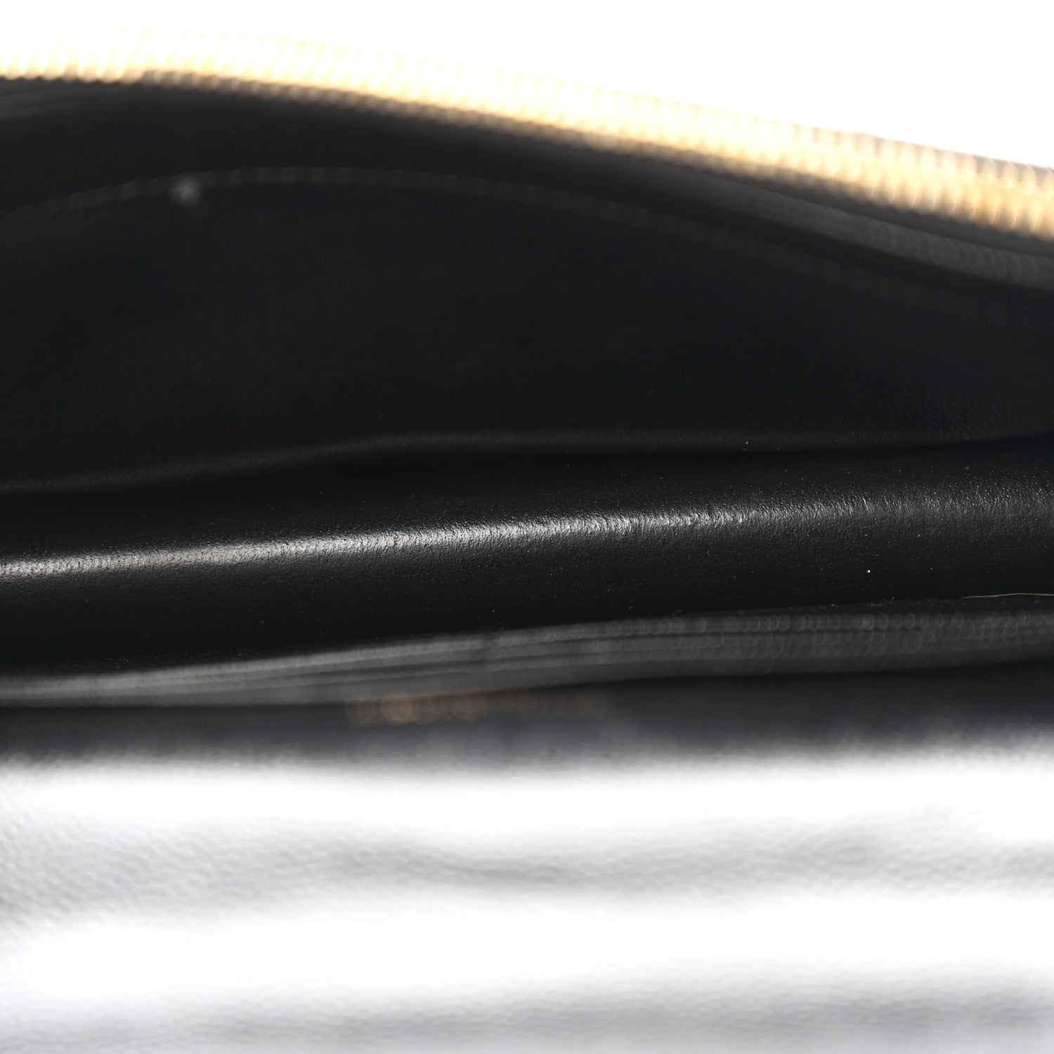 Saint Laurent Grain De Poudre Matelasse Chevron Monogram Envelope Chain Wallet Black 5 of 11