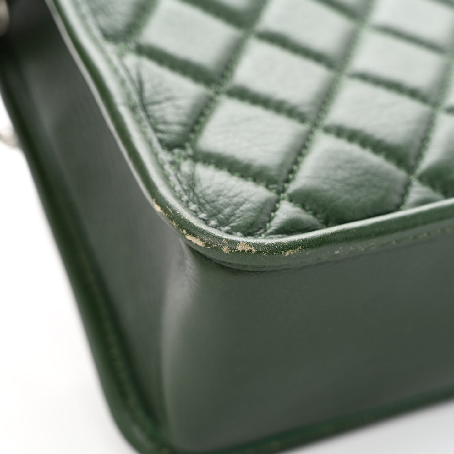 Aged Calfskin Quilted Large Working Vibe Camera Case Khaki