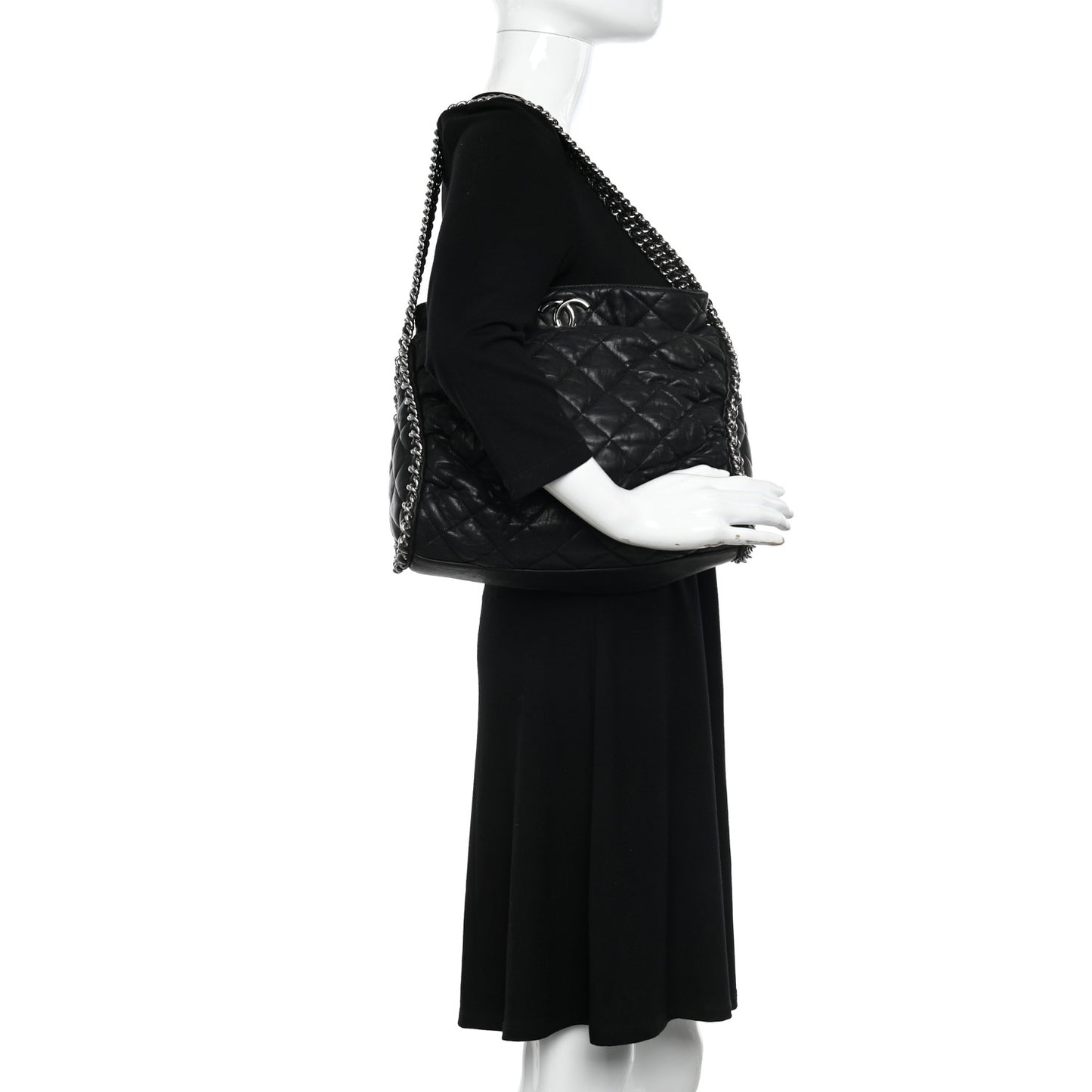 Washed Lambskin Chain Around Hobo Black