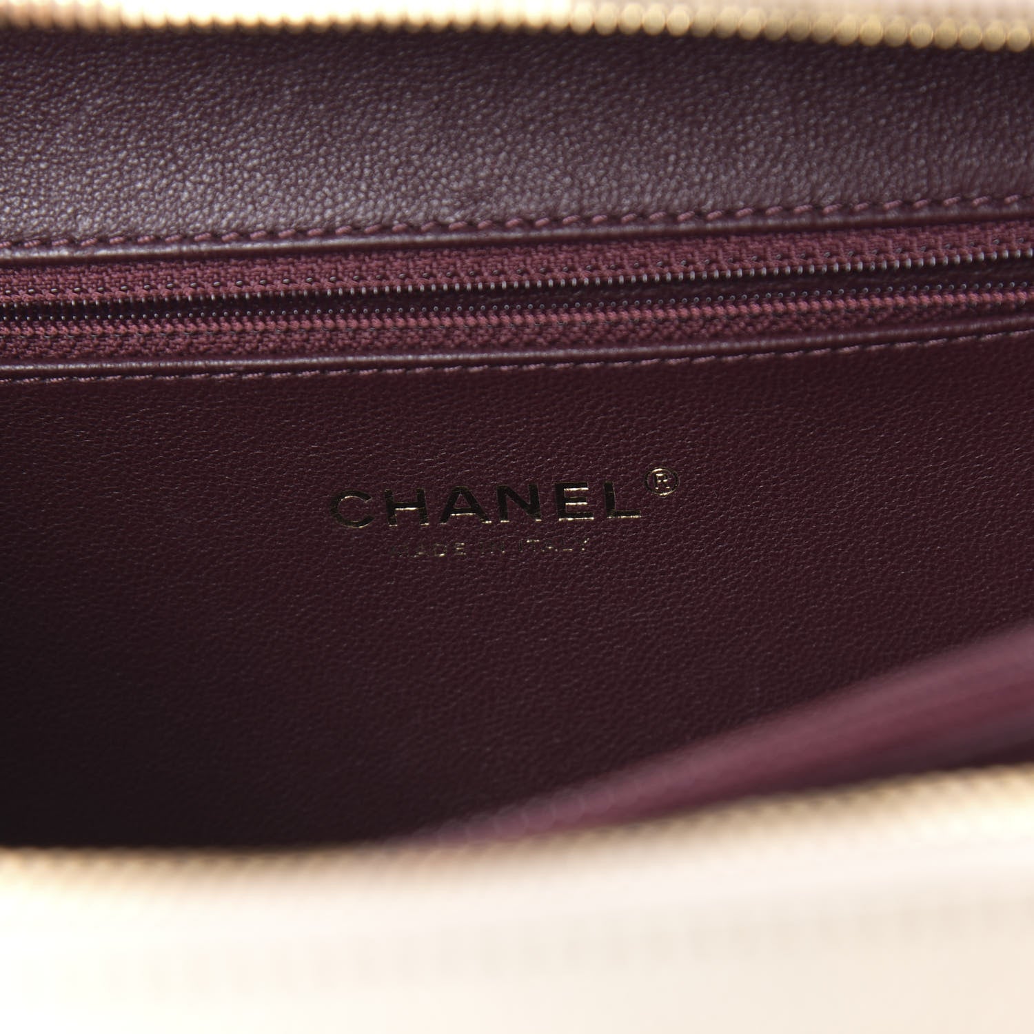 Chanel Caviar Quilted Medium CC Filigree Vanity Case Light Beige 8 of 11