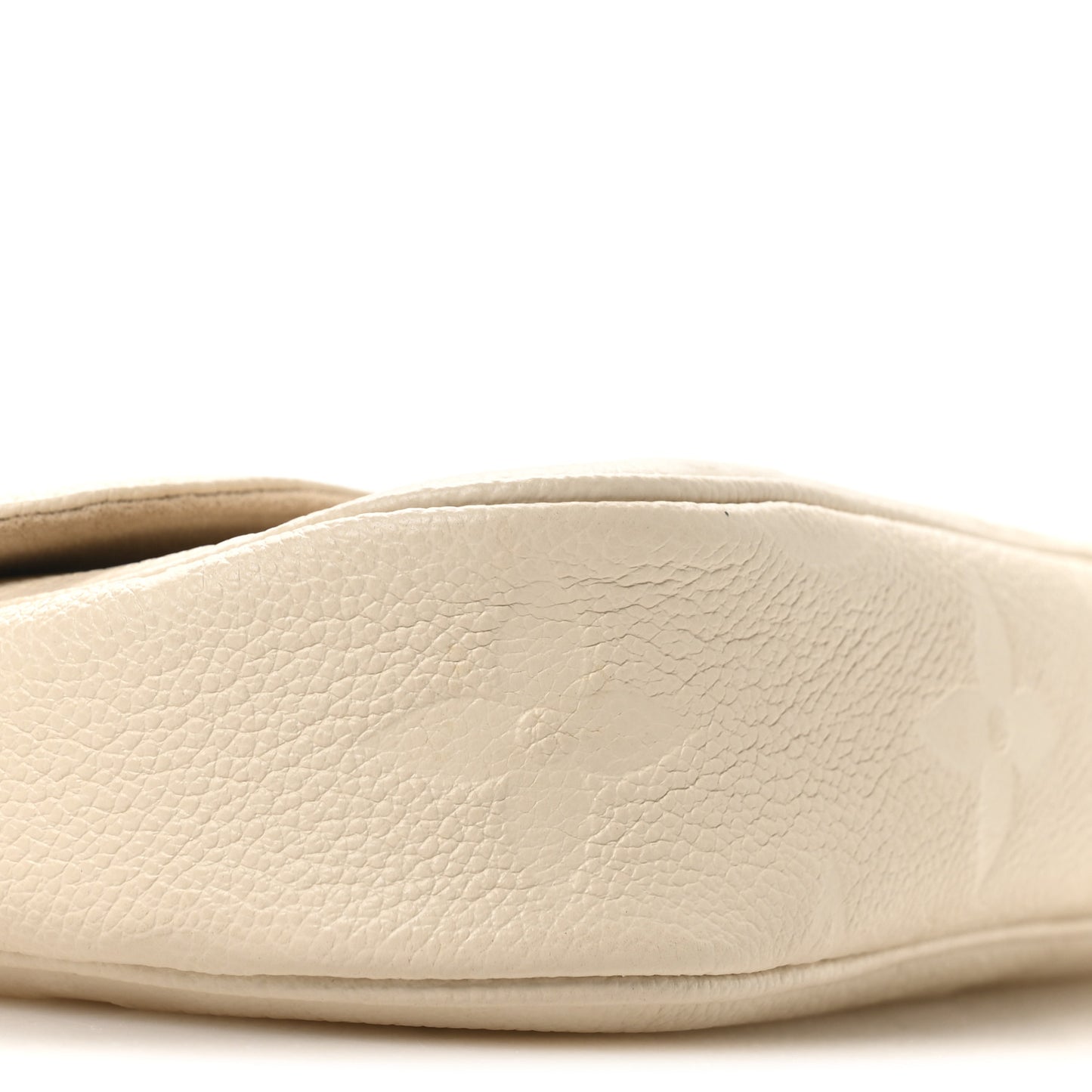 Empreinte Monogram Giant Ivy Wallet On Chain Cream