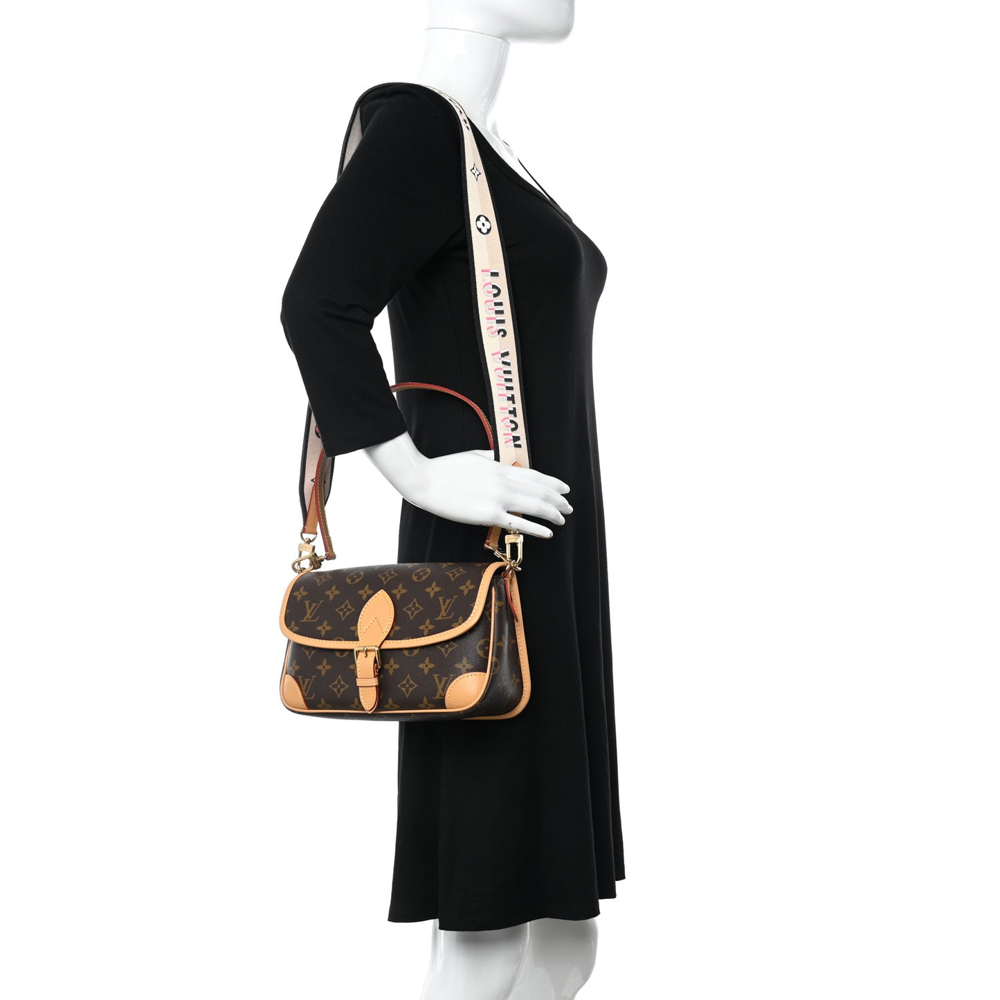 Monogram Diane Black