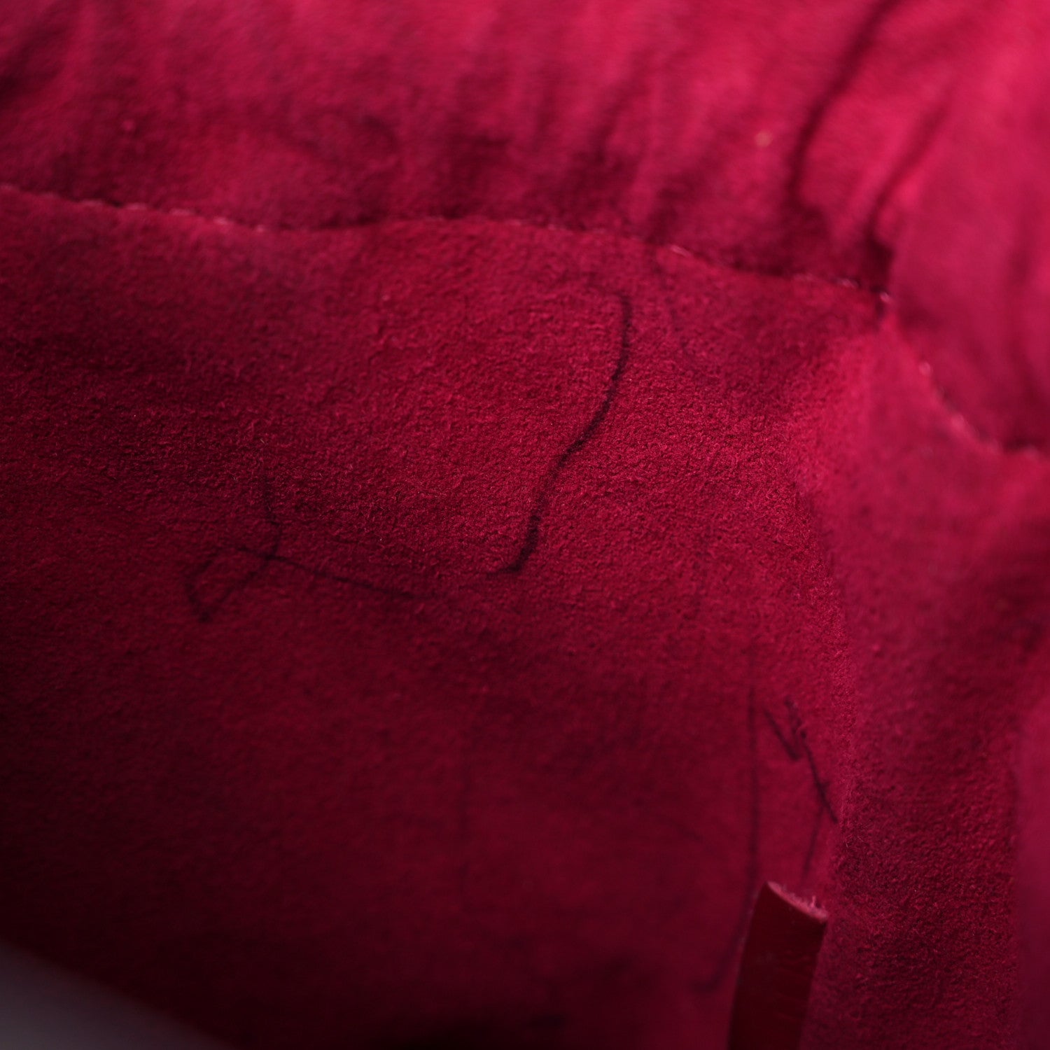 Louis Vuitton Monogram Pouch Noe Fuchsia 12 of 18