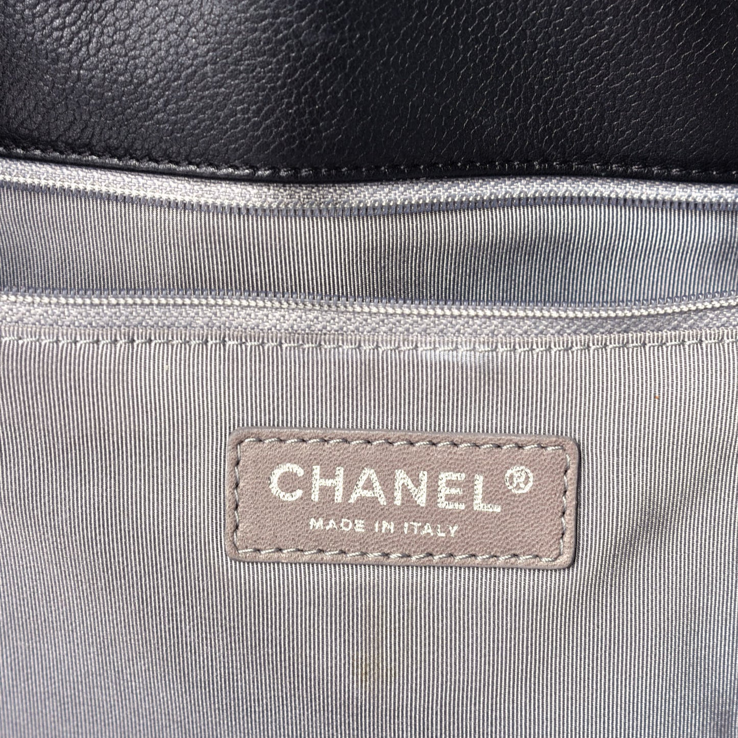Soft Caviar Quilted CC Timeless Tote Black