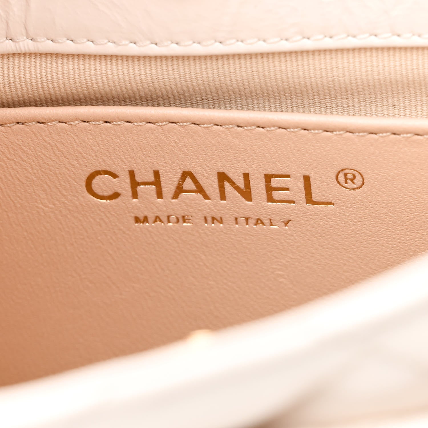 Chanel Shiny Crumpled Calfskin Quilted Small Wavy CC Hobo White 6 of 10