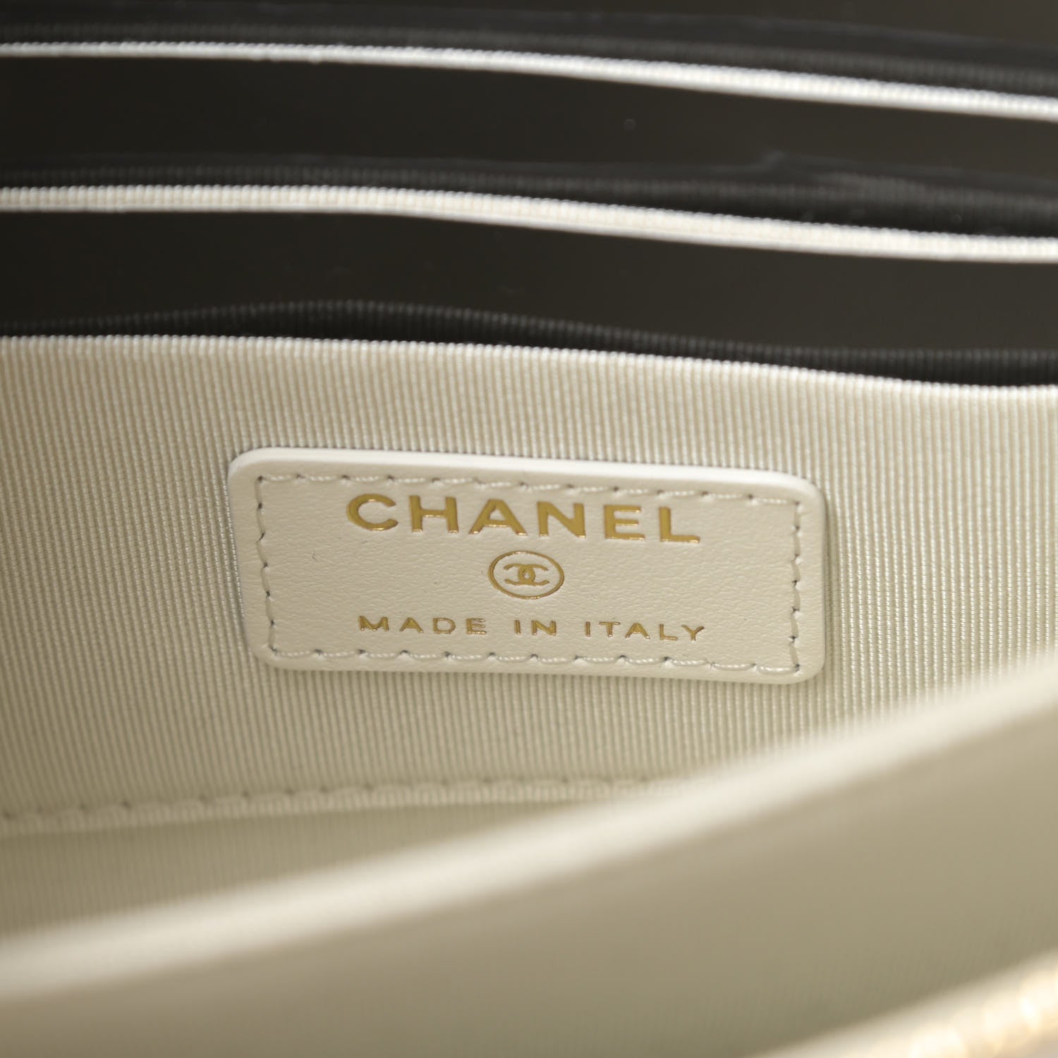 Chanel Shiny Goatskin Quilted Chanel 19 Small Pouch With Handle White 6 of 8