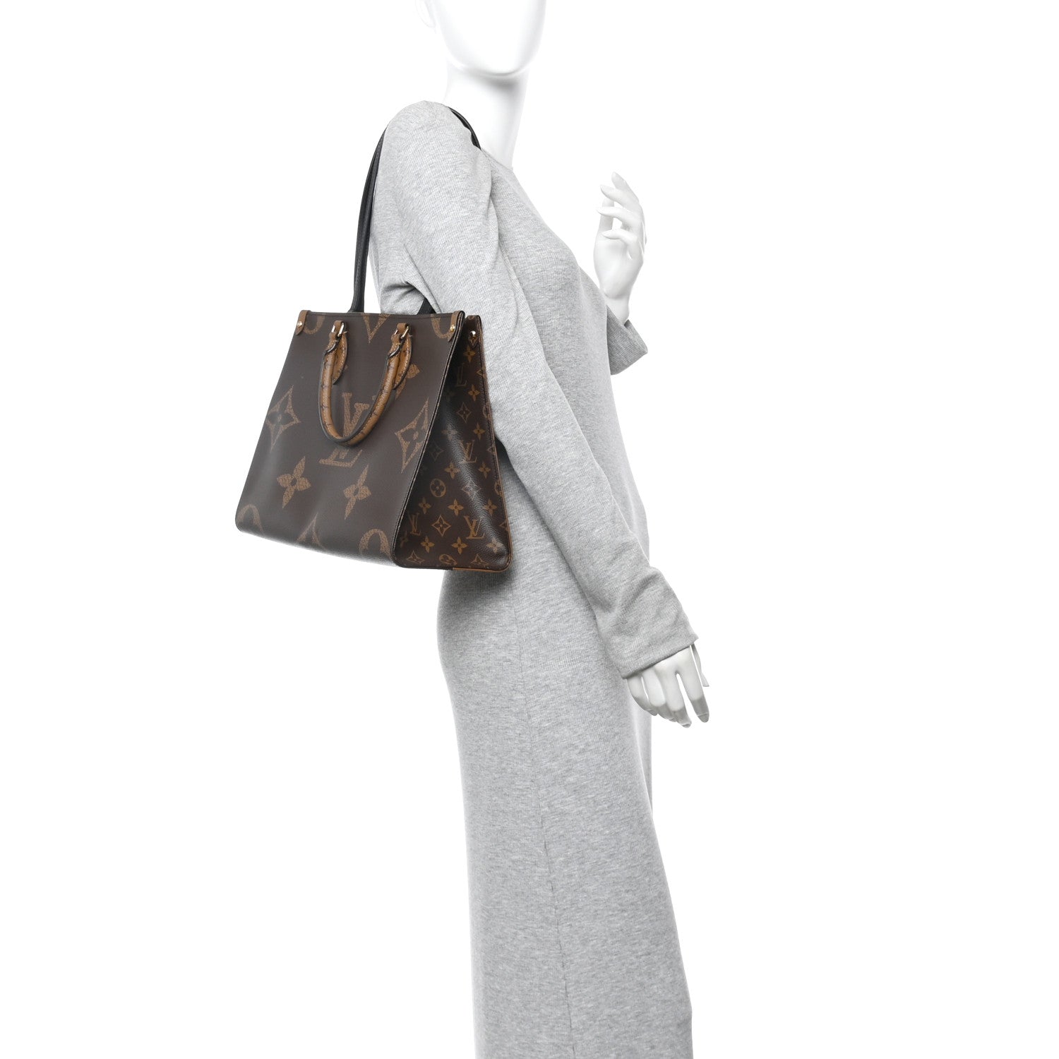 Louis Vuitton Reverse Monogram Giant Onthego MM 2 of 9