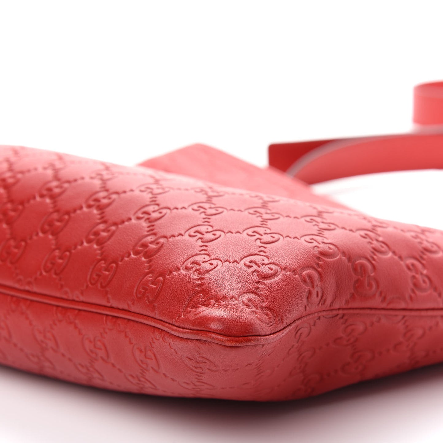 Guccissima Medium Flat Messenger Bag Red