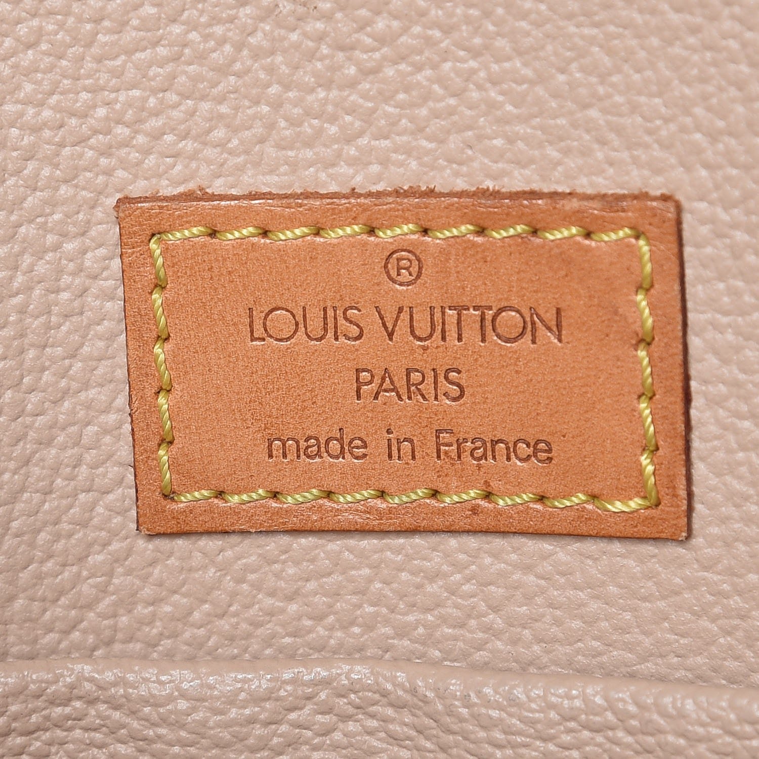 Louis Vuitton Monogram Sac Plat 6 of 20
