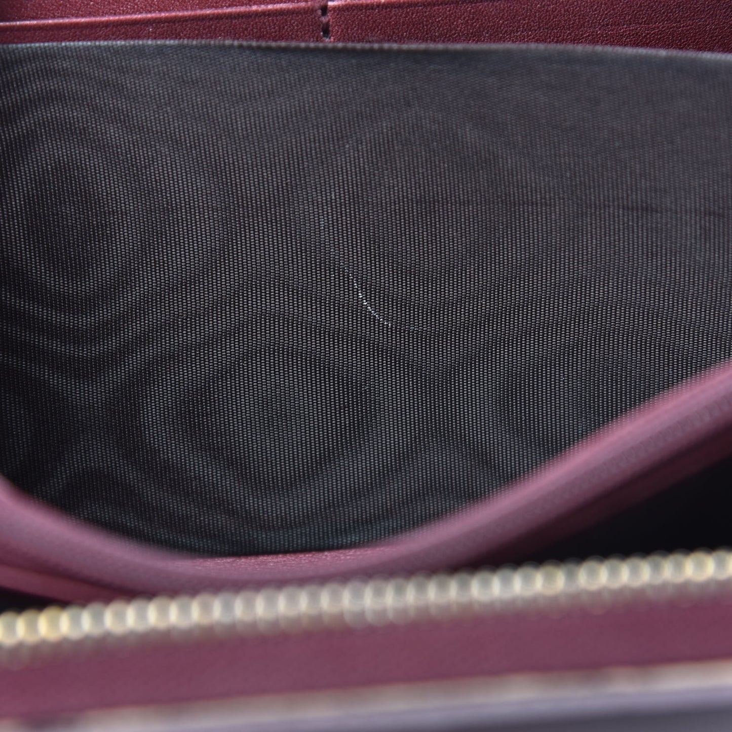 Shine Guccissima Margaux Calfskin Lovely Zip Around Wallet Scarlatto