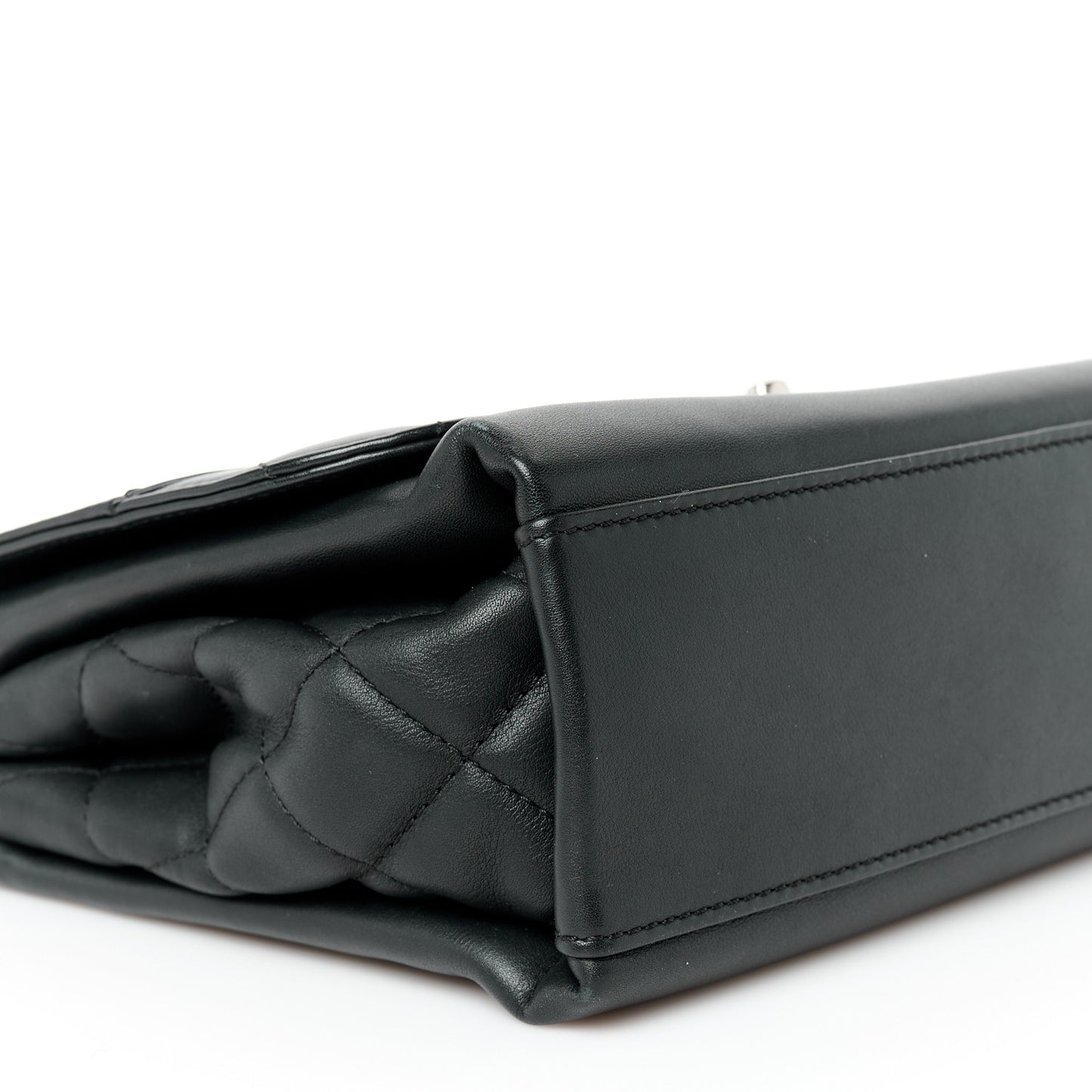 Calfskin Small Tramezzo Flap Black