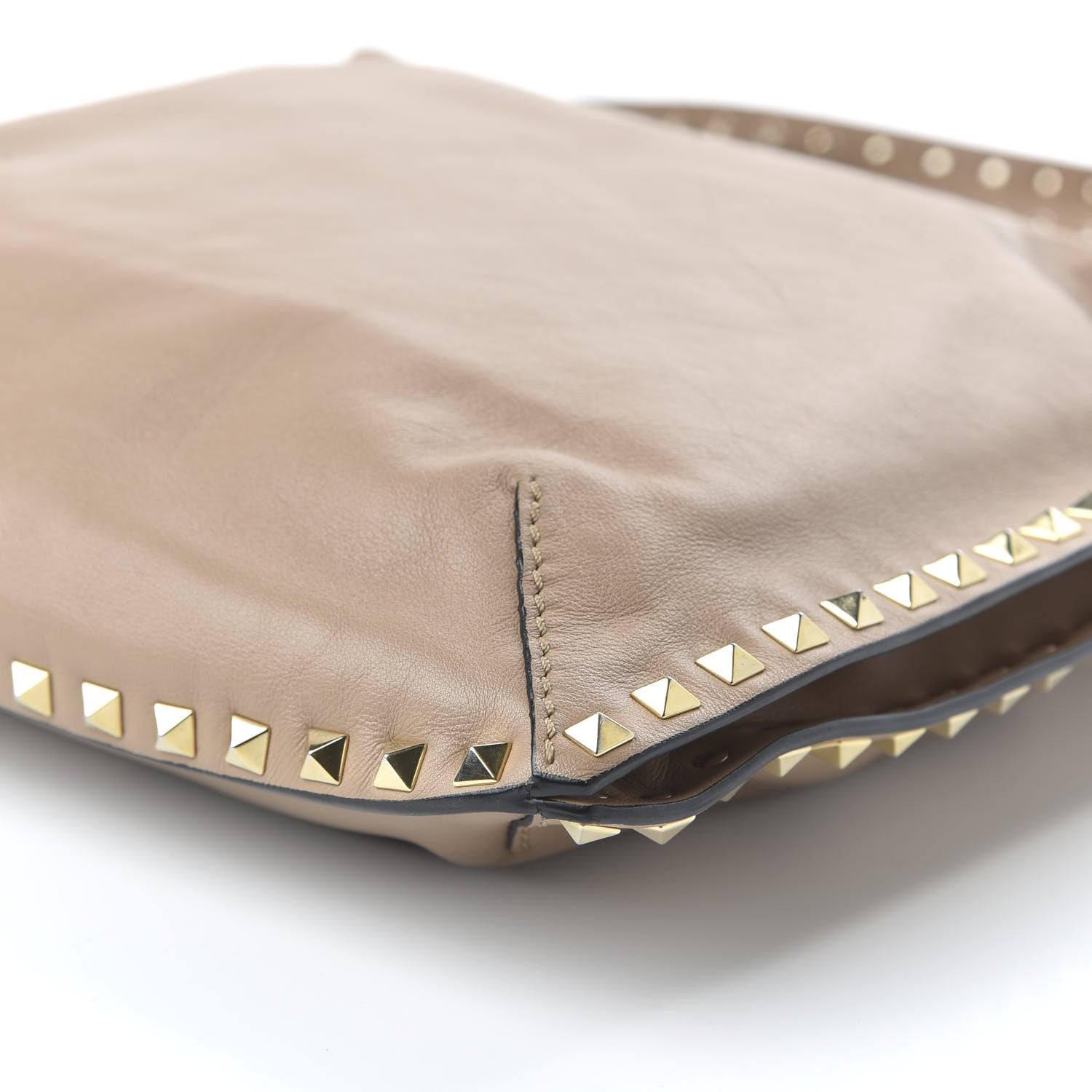 Valentino Garavani Vitello Rockstud Hobo Beige 7 of 9