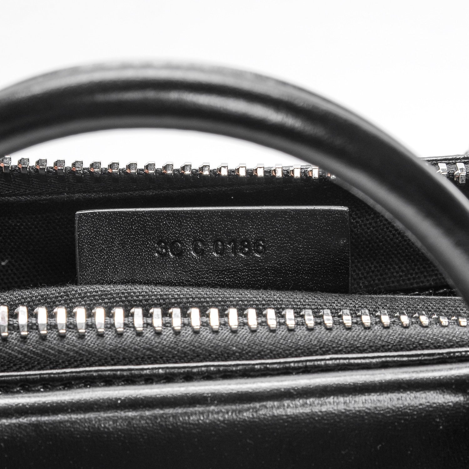 Givenchy Shiny Lord Calfskin Medium Antigona Black 7 of 7