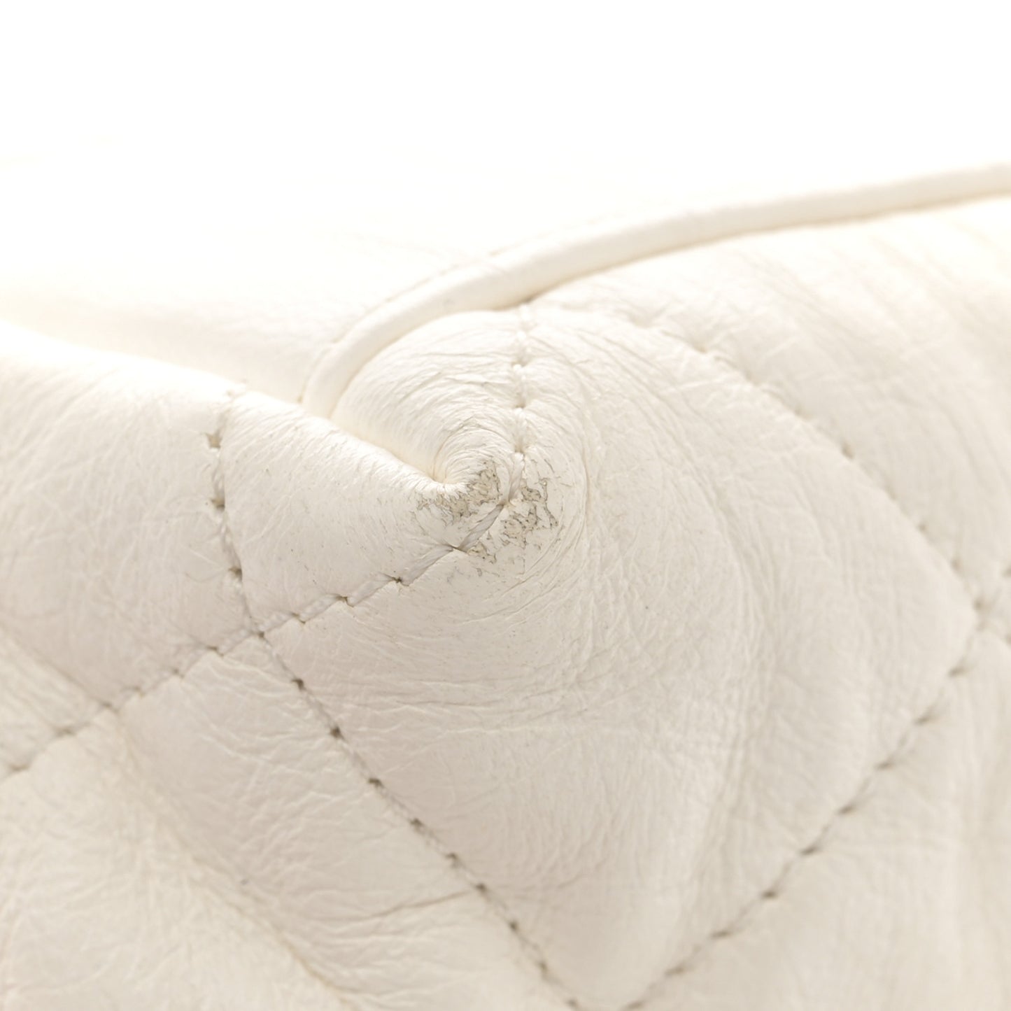 Crumpled Lambskin Quilted Small CC Links Shoulder Bag White