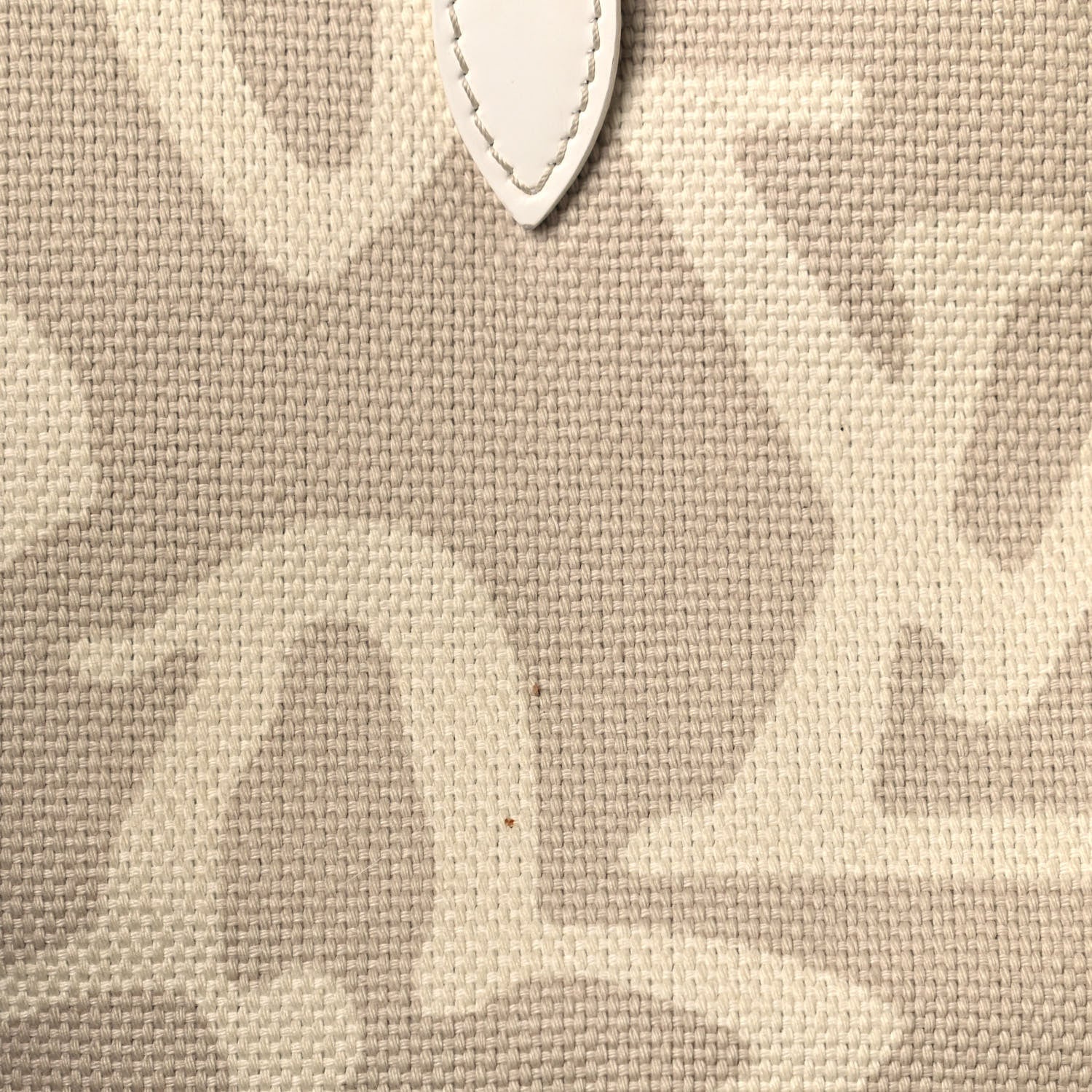 Louis Vuitton Tahitienne Cabas GM Sandy 15 of 16