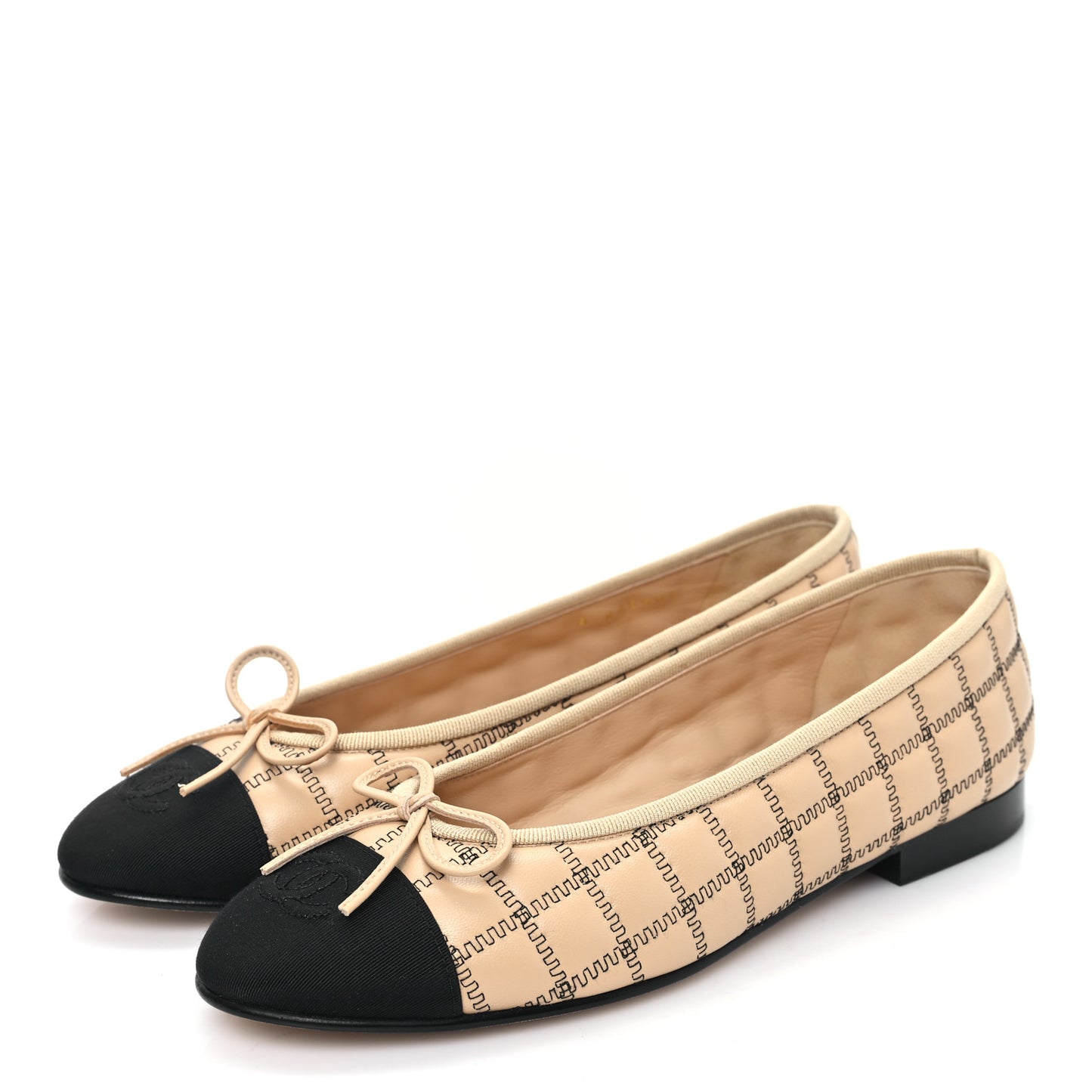 Lambskin Embroidered Quilted Cap Toe Ballerina Flats 37.5 Beige Black