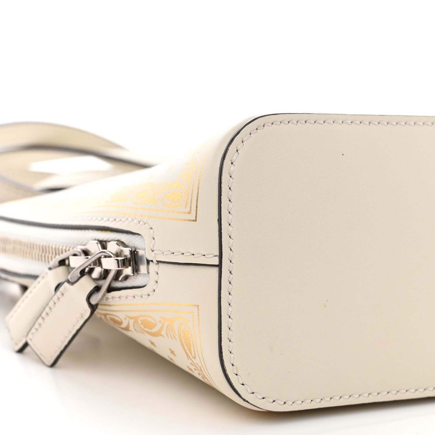 Gucci X SEGA Calfskin GUCCY Stars Mini Dome Shoulder Bag Mystic White Gold 9 of 15
