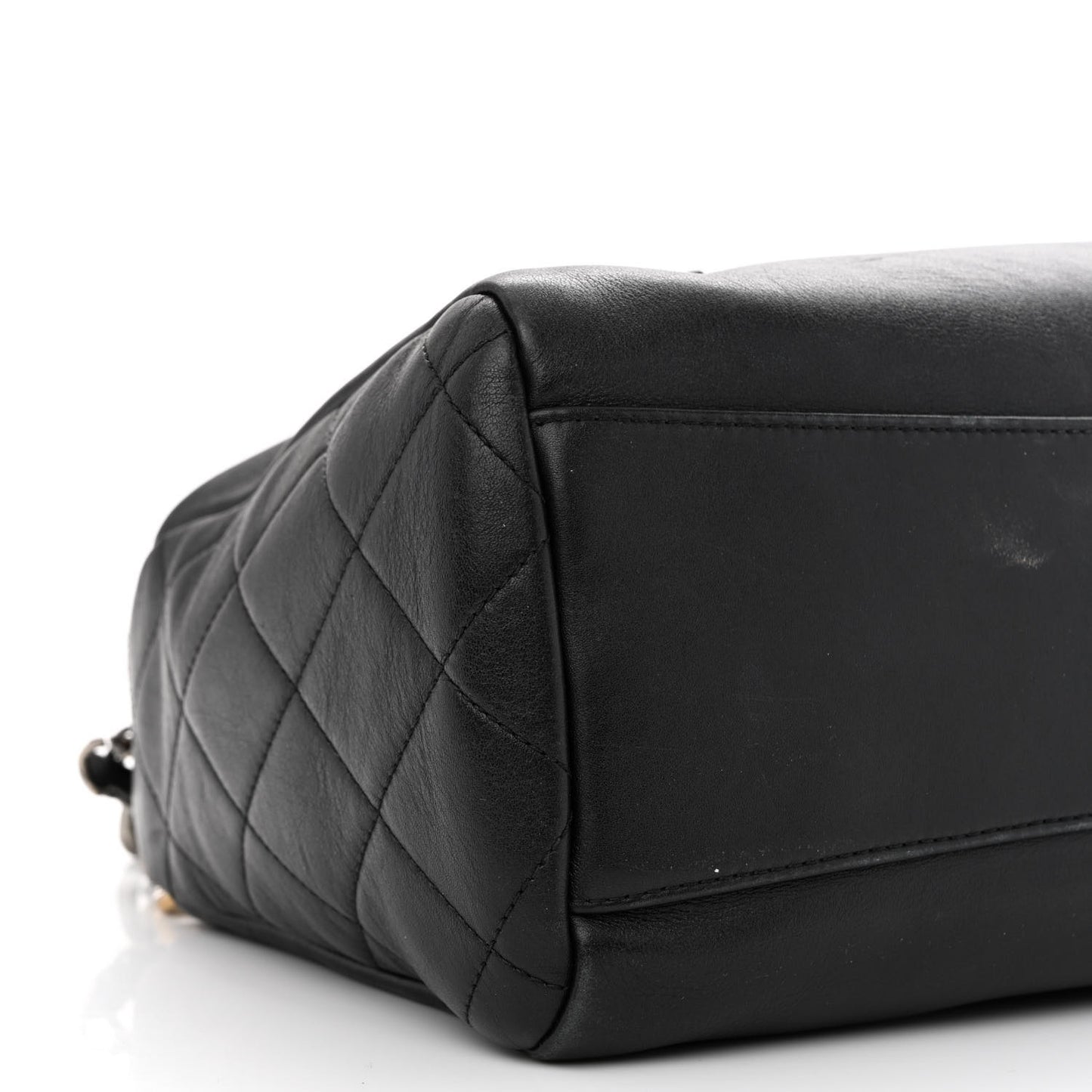 Calfskin Chain 20s Signature Hobo Black