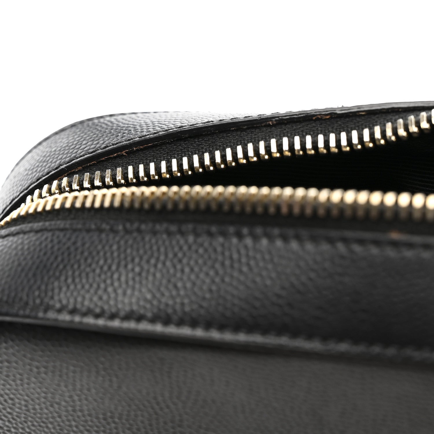 Saint Laurent Grain De Poudre Medium Classic Monogram Camera Bag