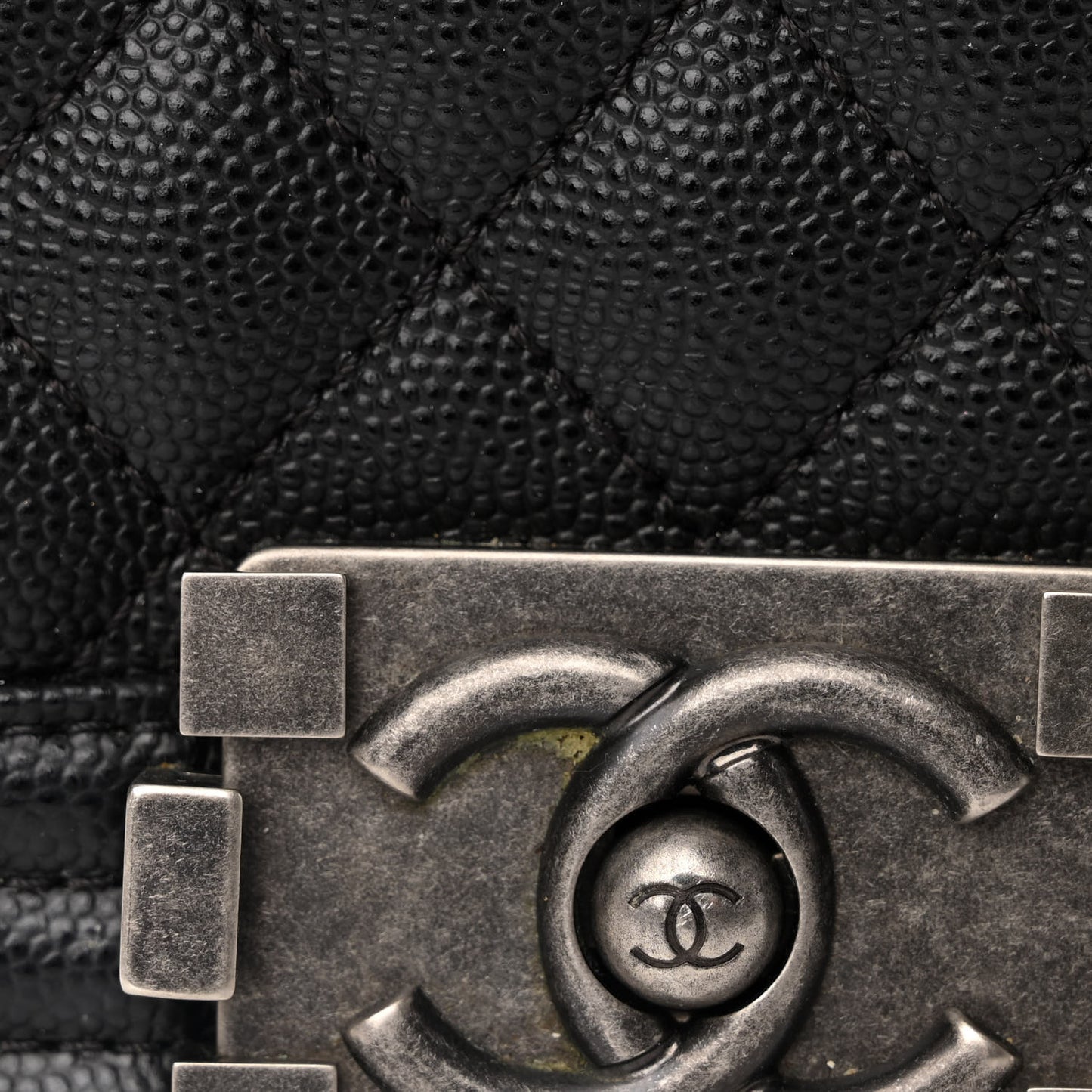 Caviar Quilted Small Boy Flap Black