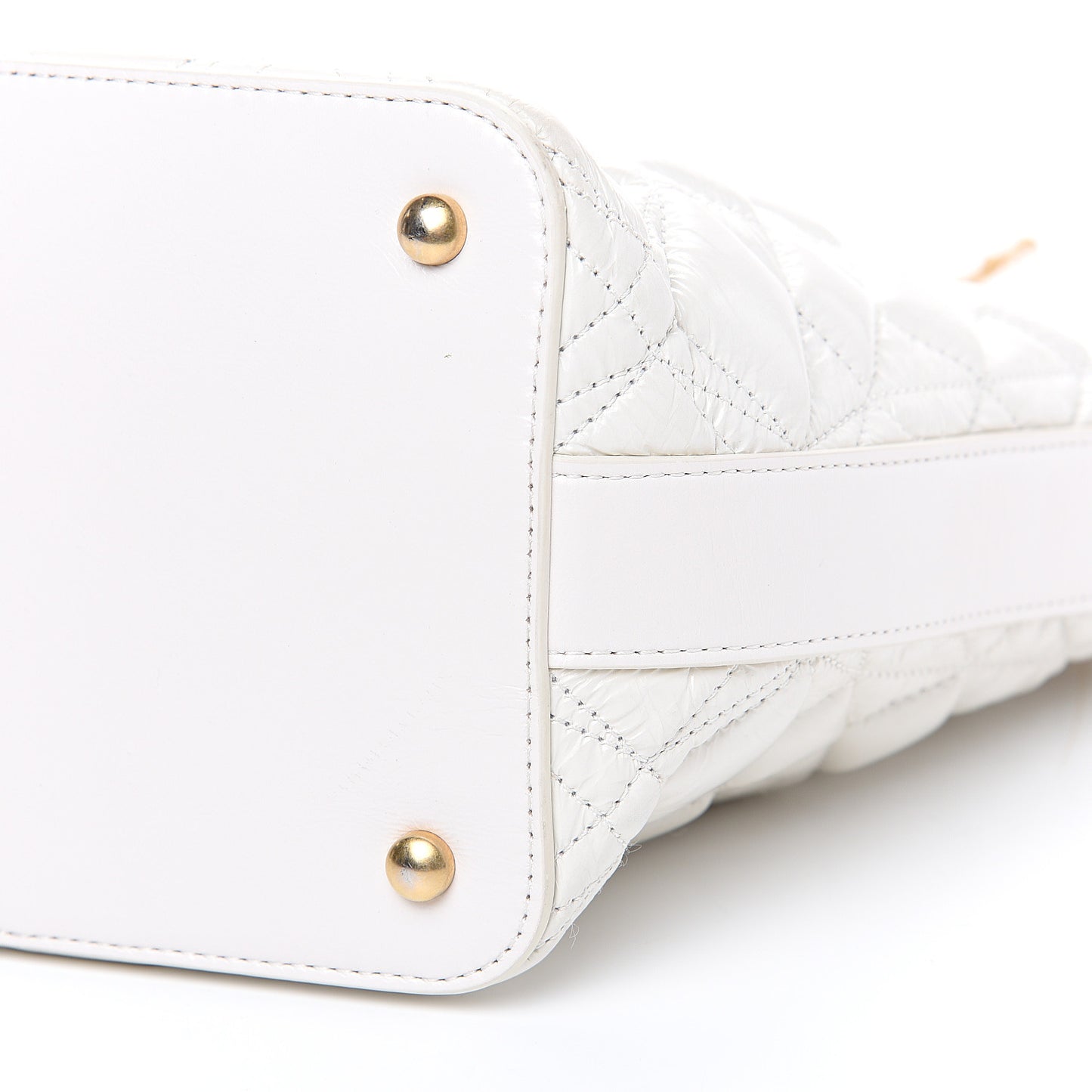 Glazed Calfskin Quilted State Of The Art Hobo White