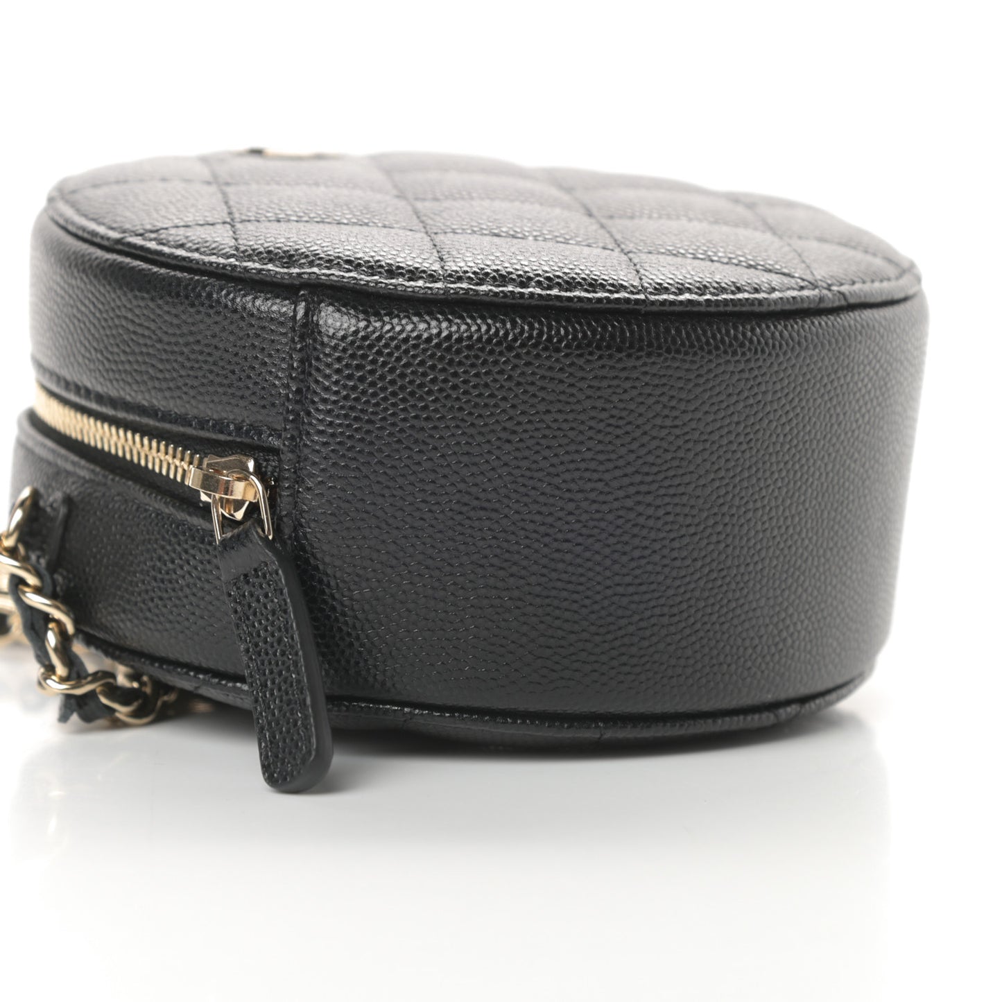 Caviar Quilted Round Clutch With Chain Black