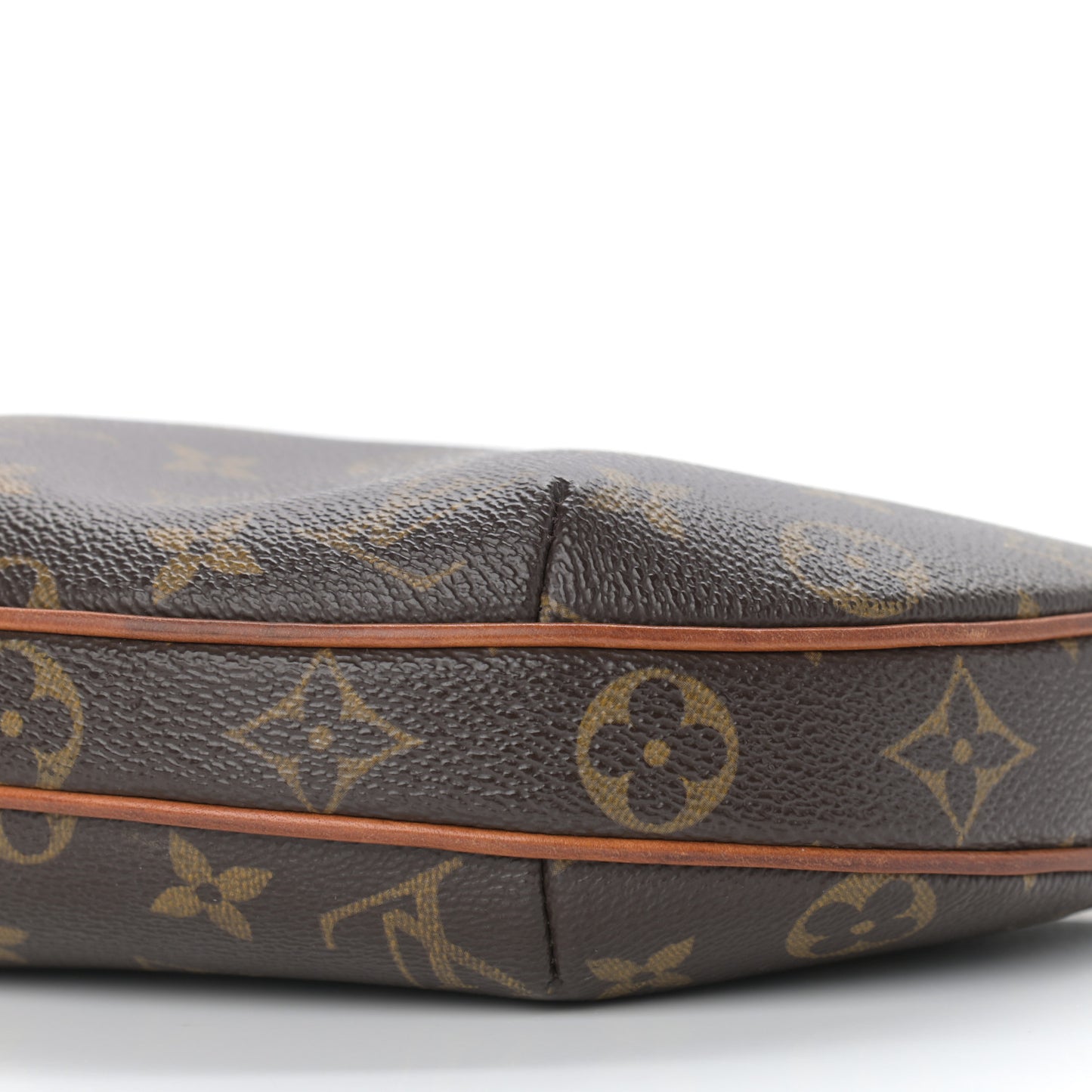 Monogram Croissant PM