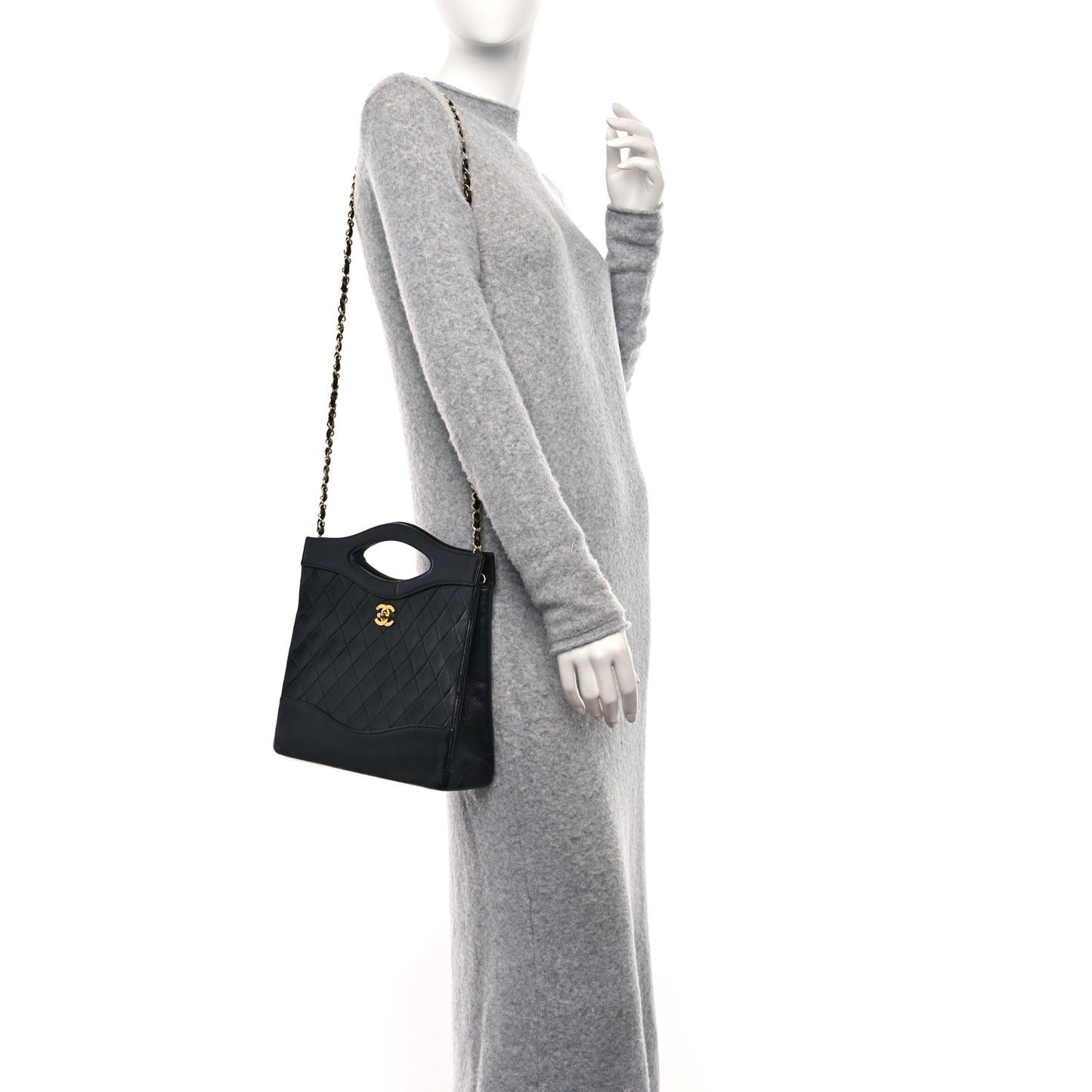 Lambskin Quilted 31 Shopping Bag Black