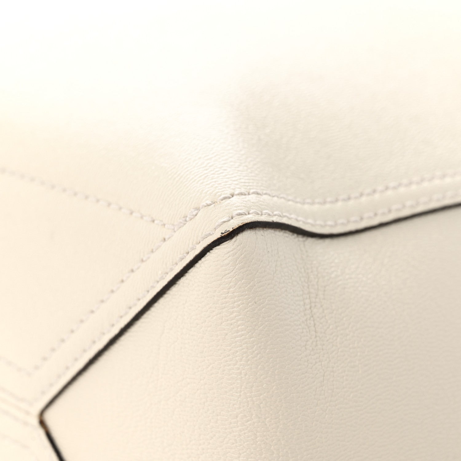 Gucci New Sakai Calfskin Lux Medium Dahlia Tote Mystic White 12 of 12