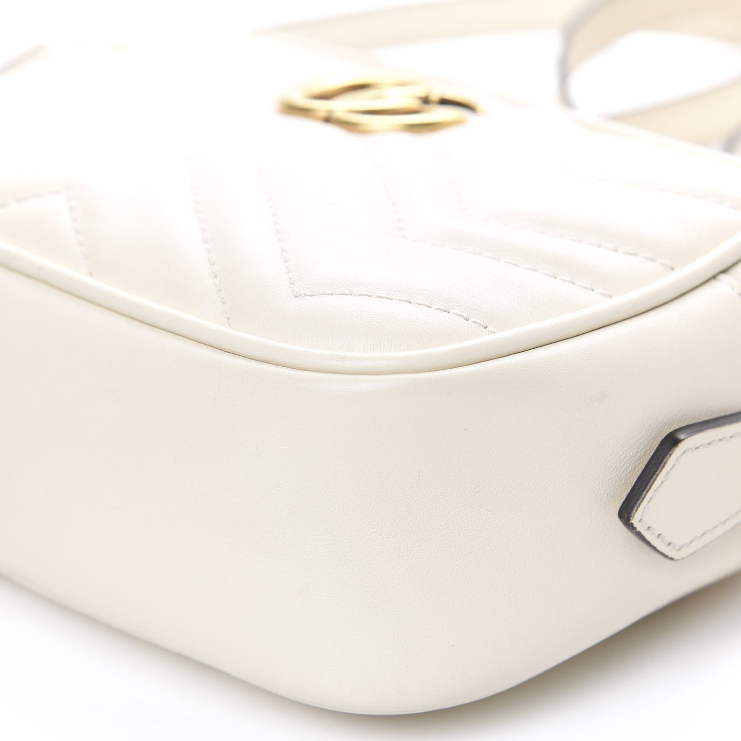 Calfskin Matelasse Mini GG Marmont Chain Shoulder Bag White