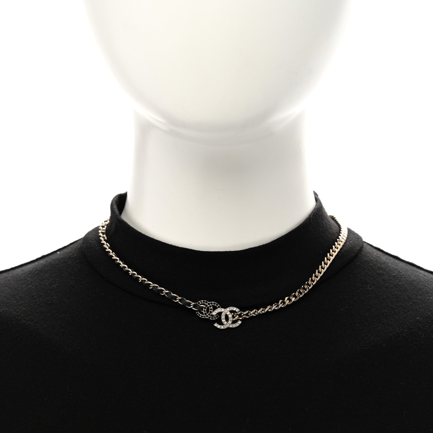 ダブル　　CHANEL Chanel Metal Calfskin Crystal Double CC Short Necklace Black Gold