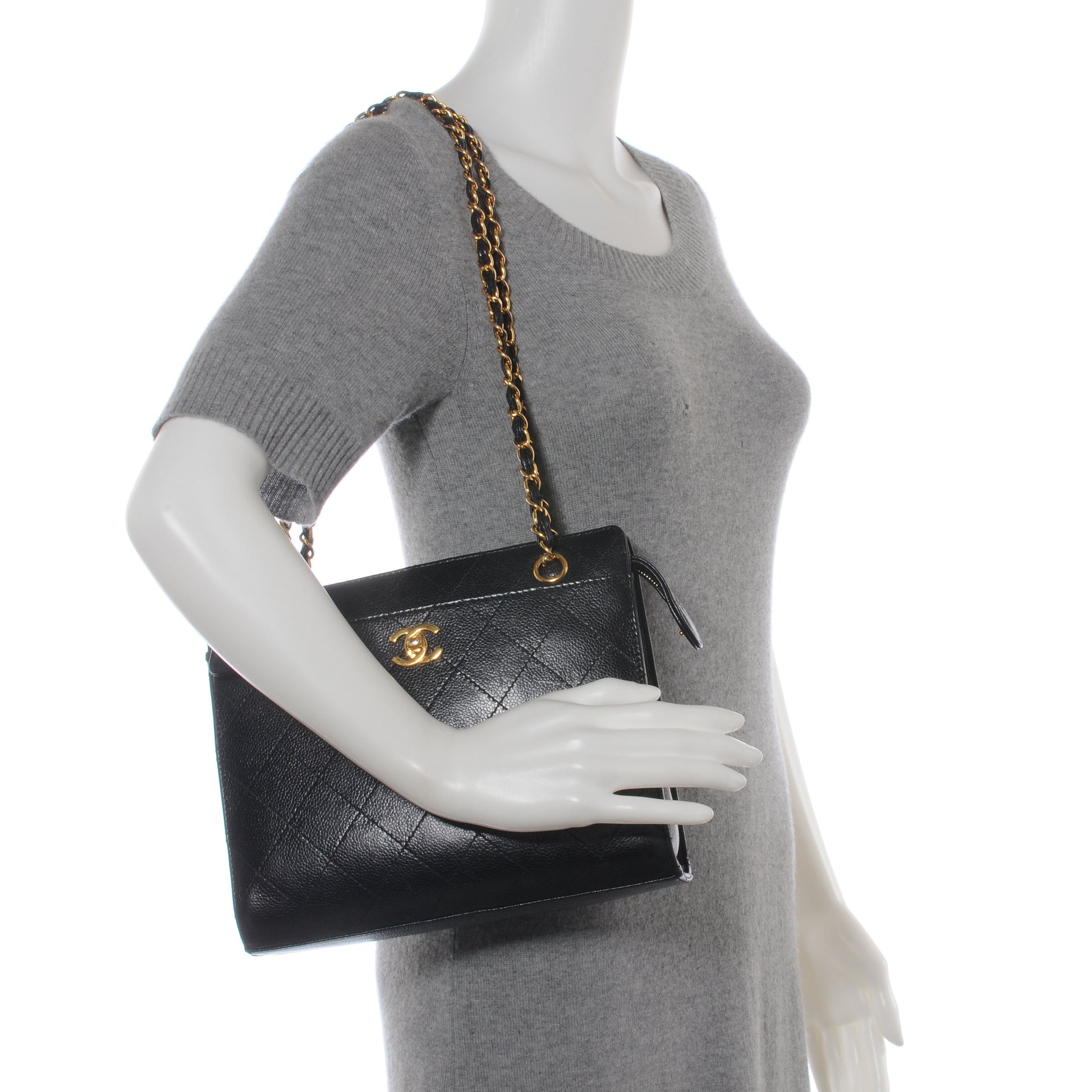 Chanel Caviar Diamond Stitched Shoulder Bag Black 2 of 9