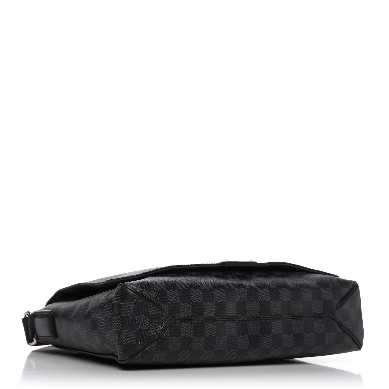 Louis Vuitton Damier Graphite District GM 4 of 13