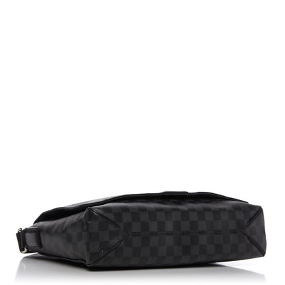 Louis Vuitton Damier Graphite District GM 4 of 13