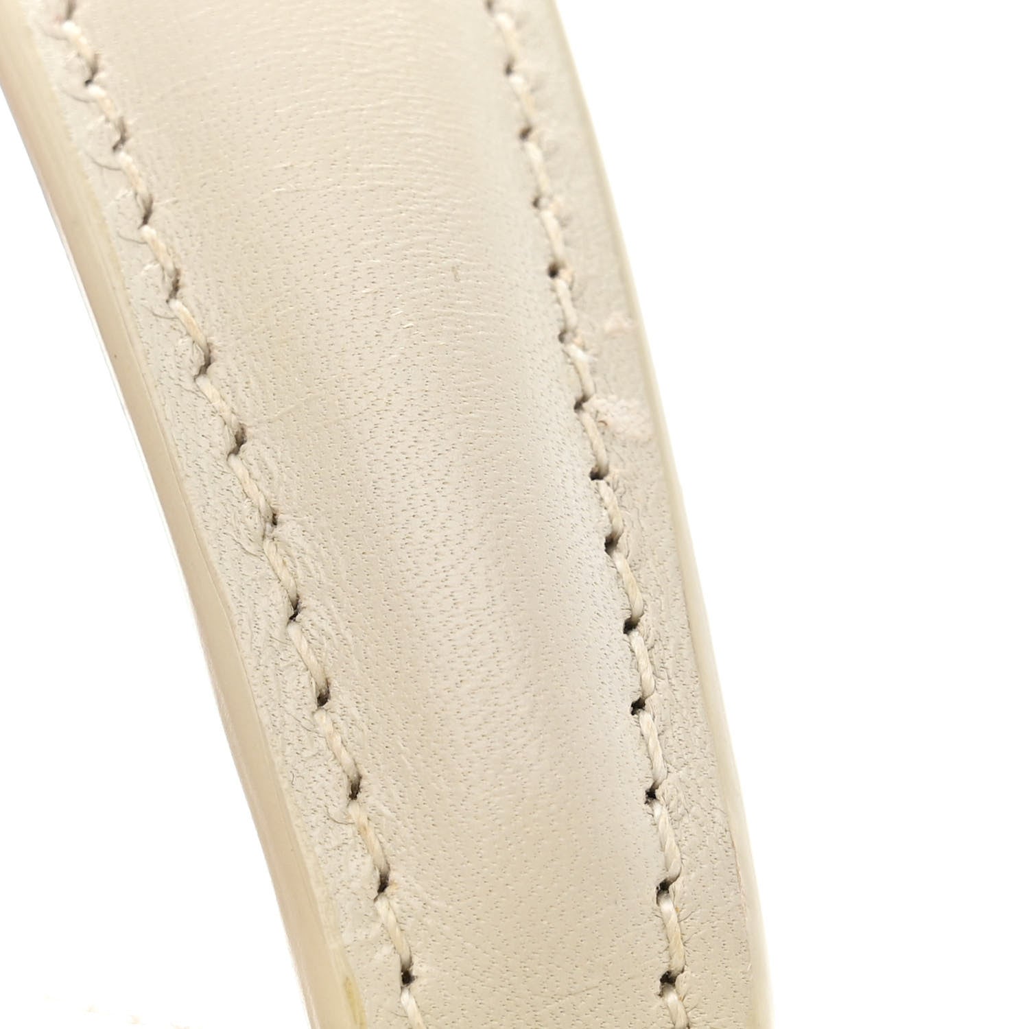 Saint Laurent Smooth Calfskin Medium Classic Monogram Cassandra Top Handle Crema Soft Rouge Legion 19 of 19