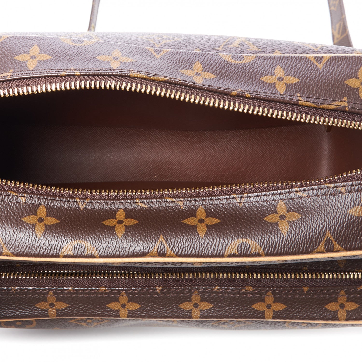 Louis Vuitton Monogram Nil 28 5 of 8