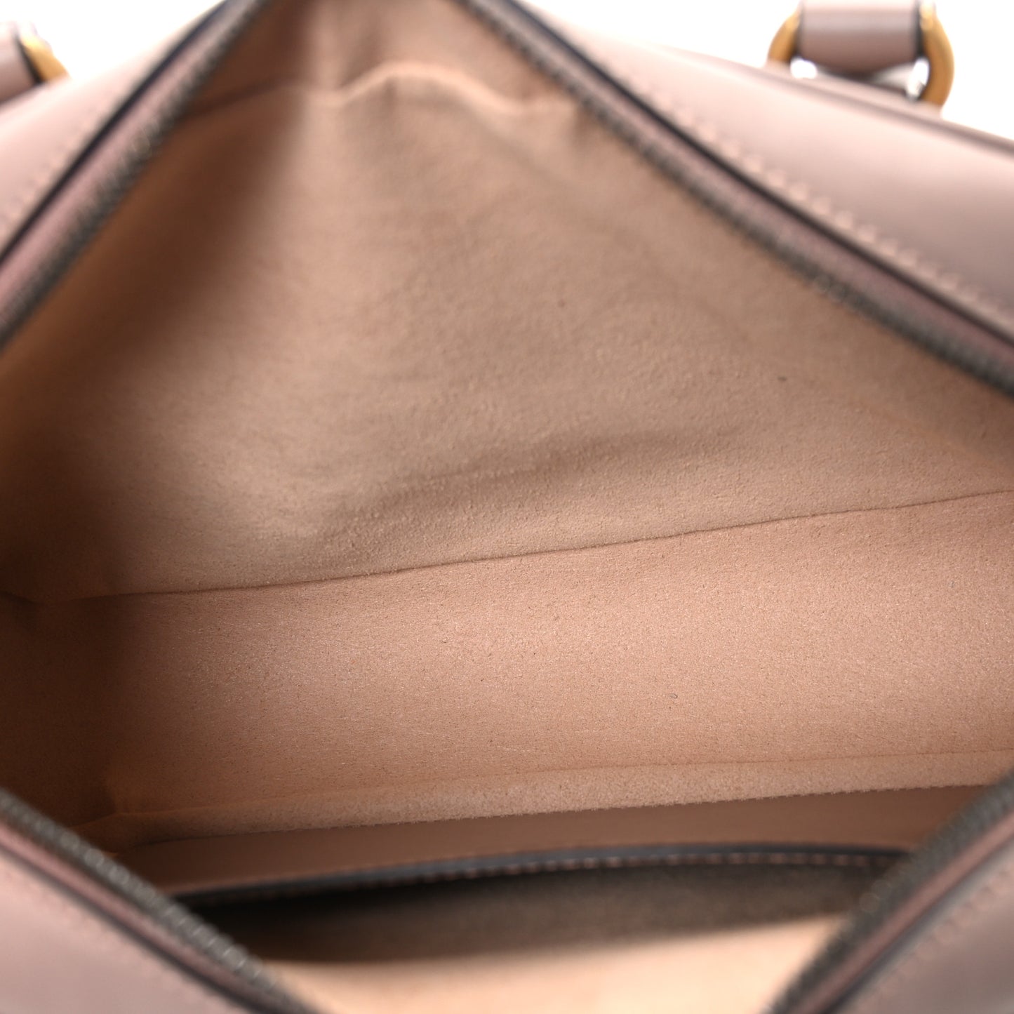 Calfskin Matelasse Small GG Marmont East West Shoulder Bag Porcelain Rose