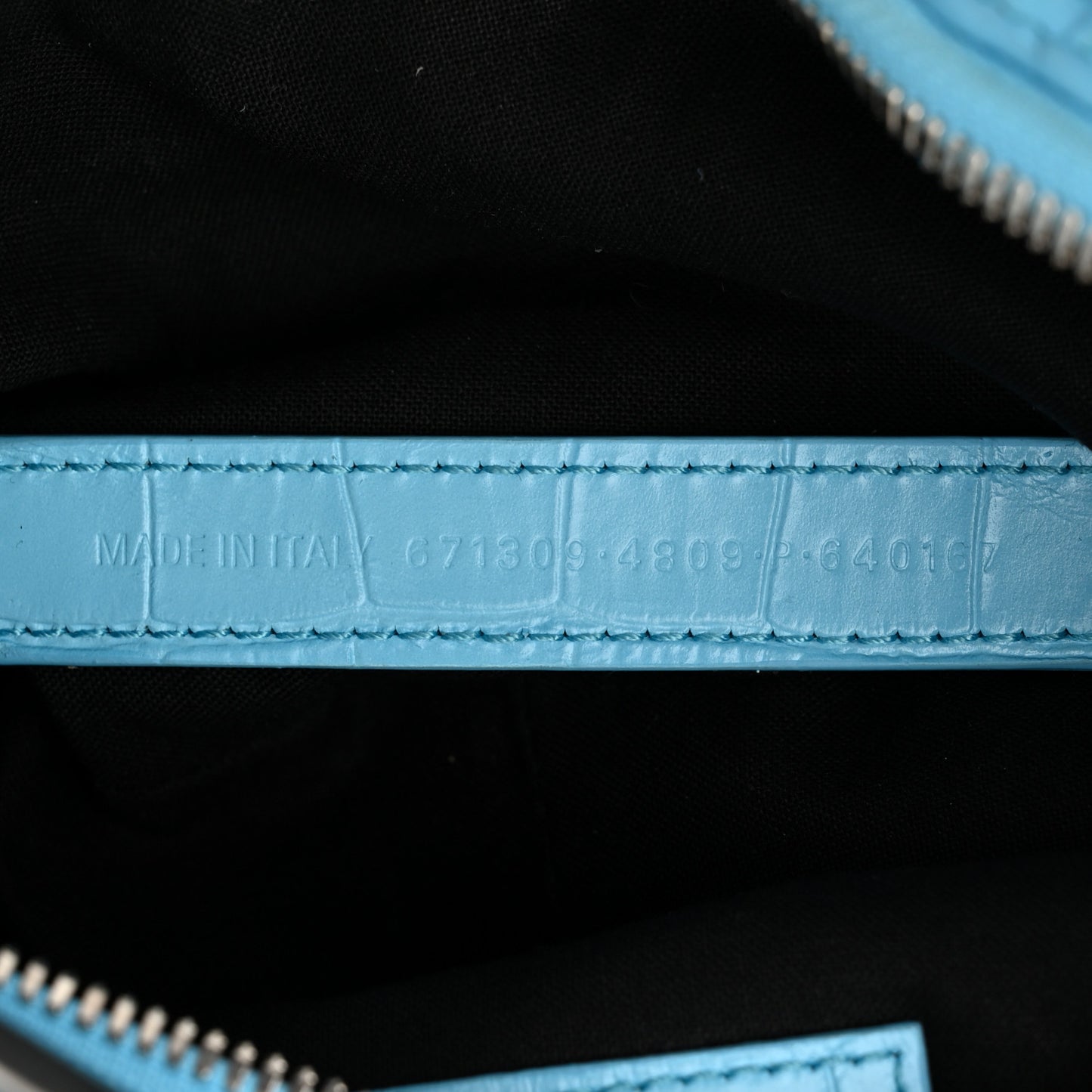 Extra Supple Calfskin Crocodile Embossed Le Cagole Shoulder Bag XS Sky Blue