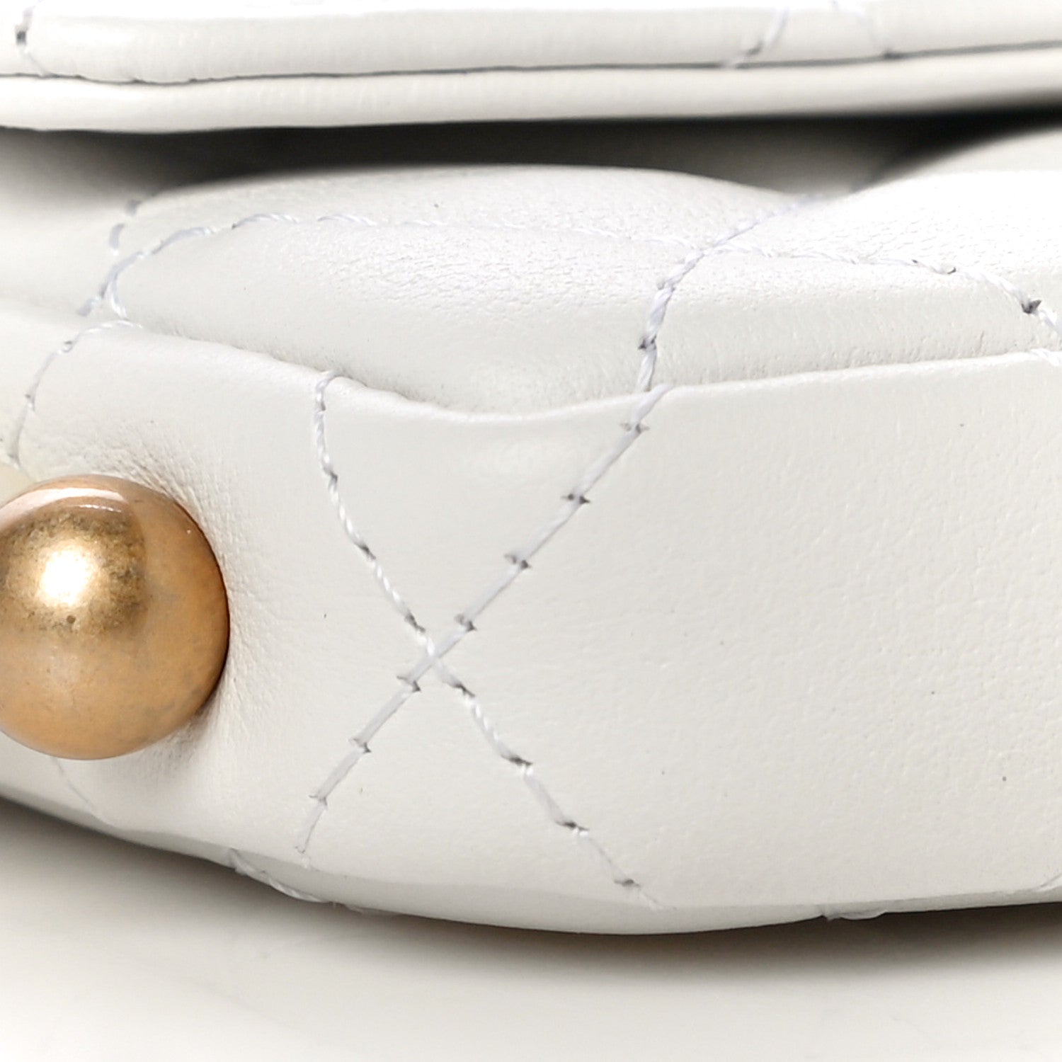 Chanel Calfskin Quilted About Pearls Card Holder Flap With Chain White 10 of 11