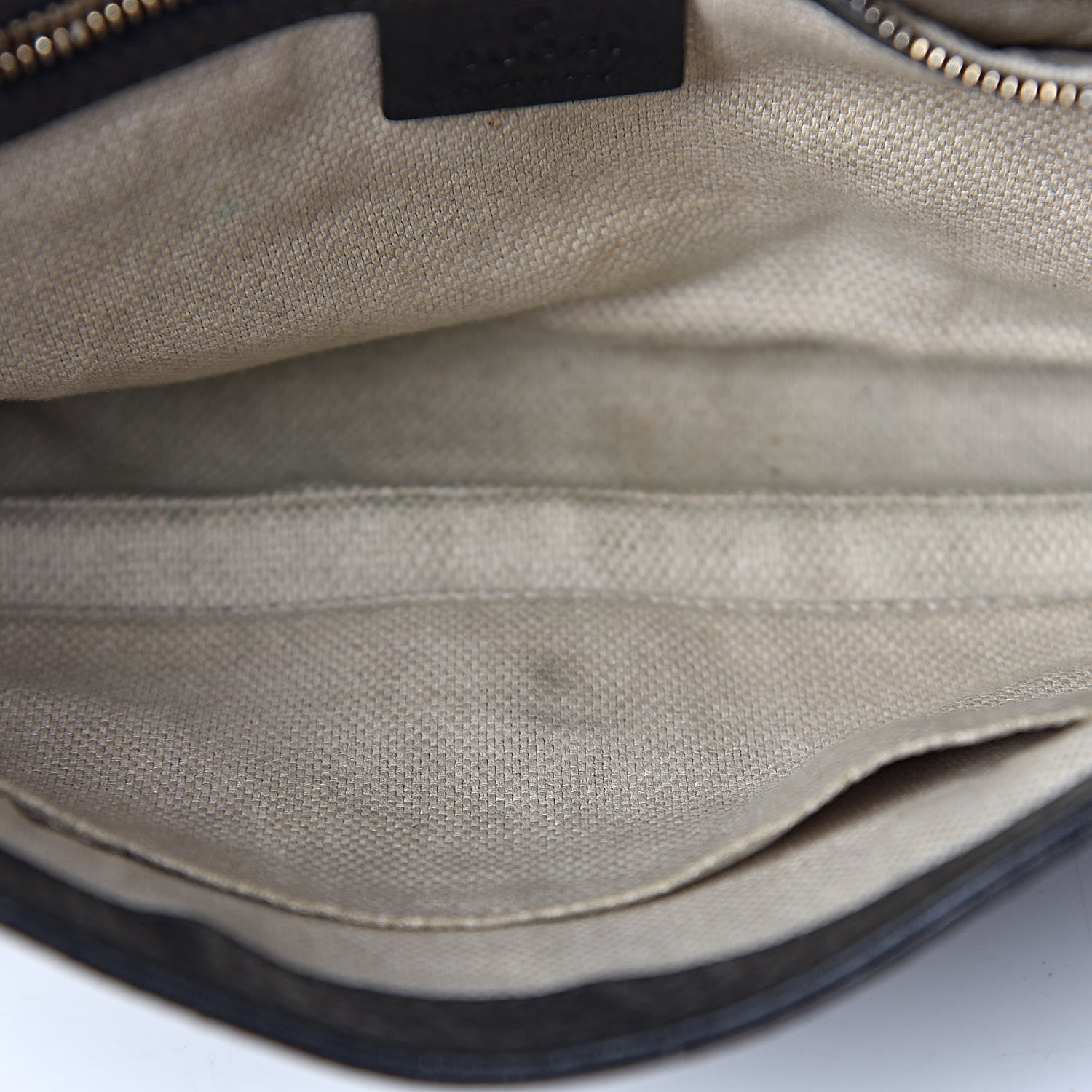 Gucci Pebbled Calfskin Medium Soho Flap Crossbody Black 6 of 11